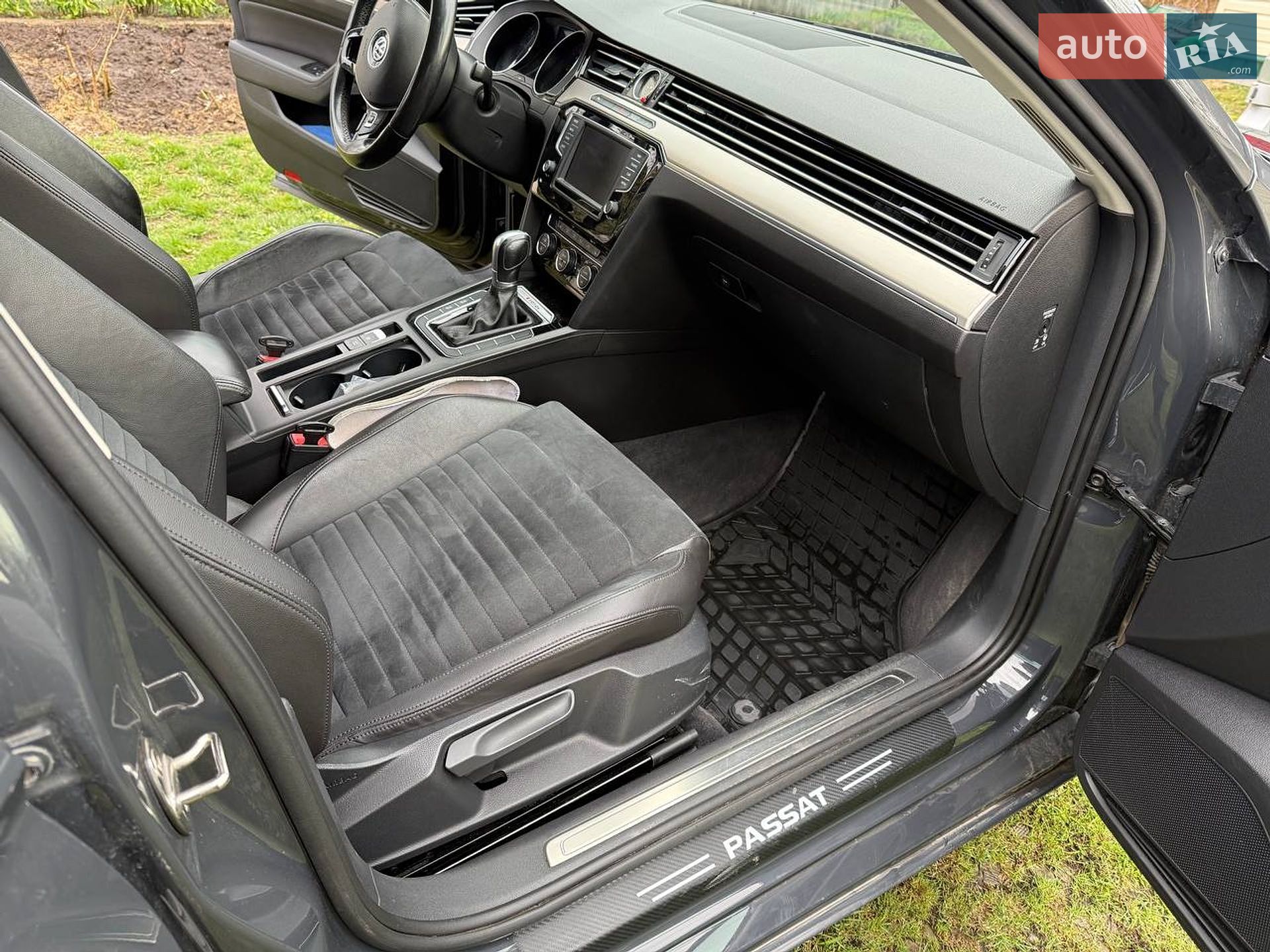 Volkswagen Passat 2016 VIN WVWZZZ3CZHP001340 фото оголошення 8 з 19