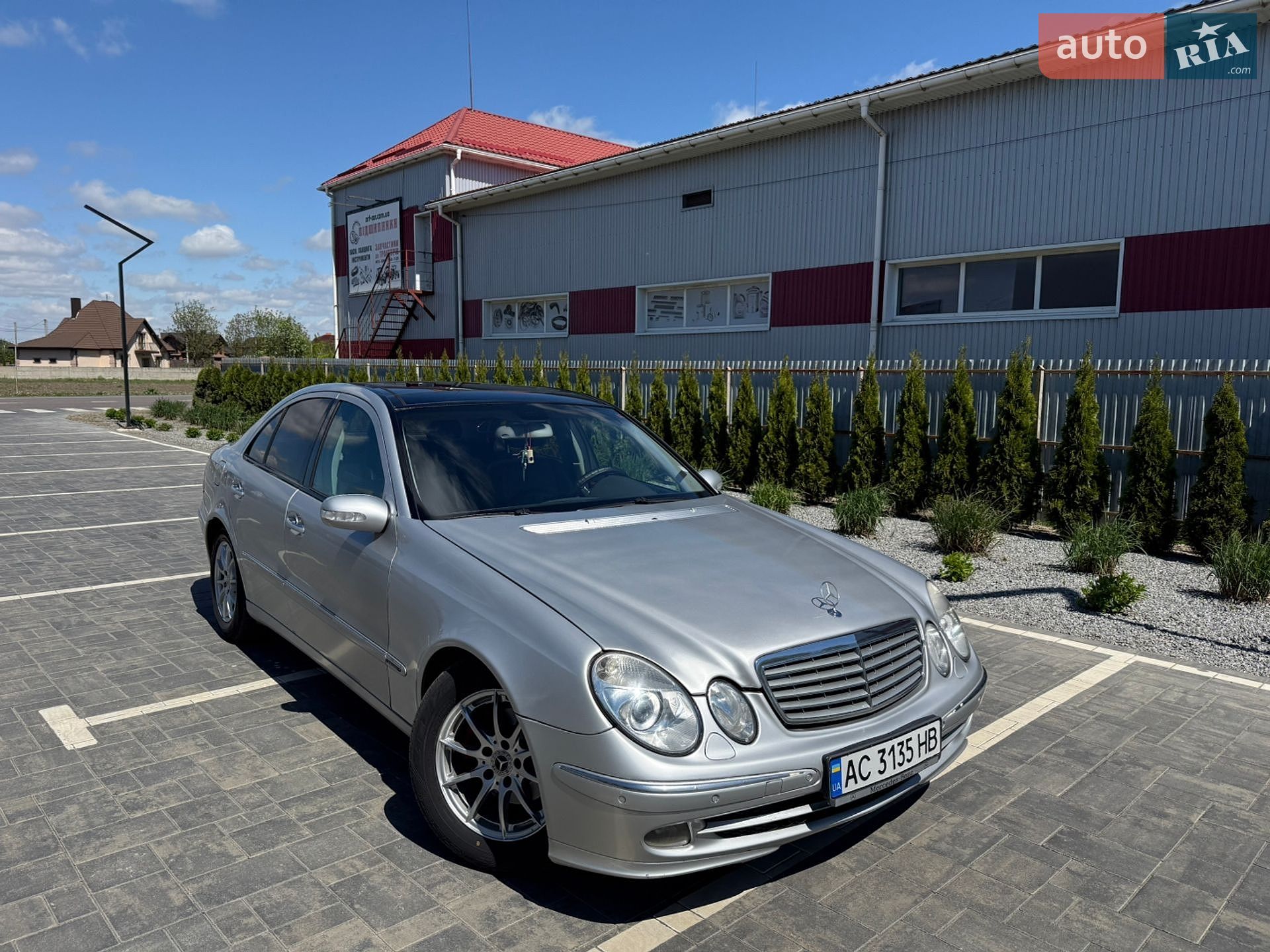 Mercedes-Benz E-Class 2004 VIN WDB2110261A724715 фото оголошення 2 з 5