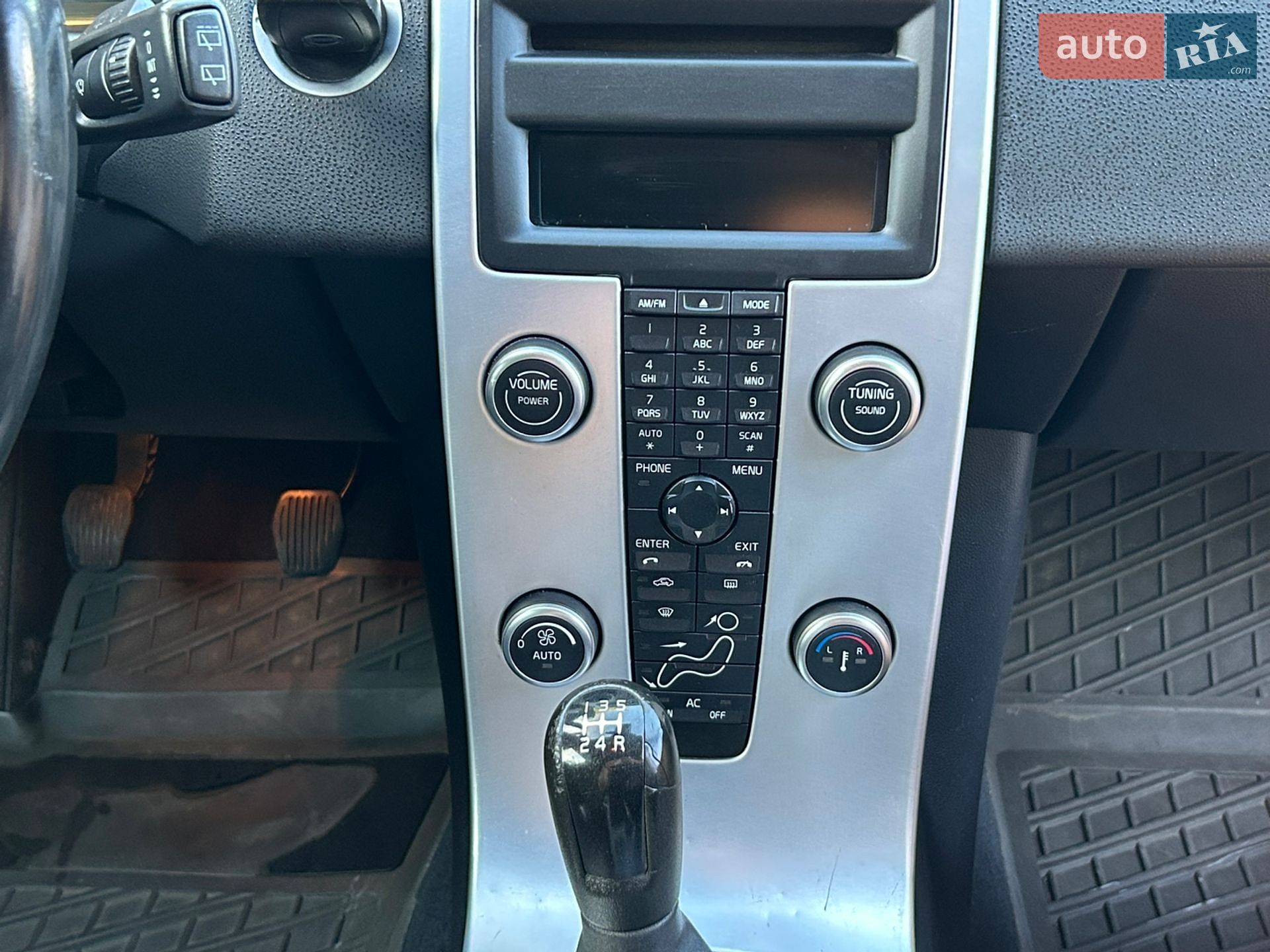 Volvo V50 2010 VIN YV1MW76F2A2565438 фото оголошення 12 з 18