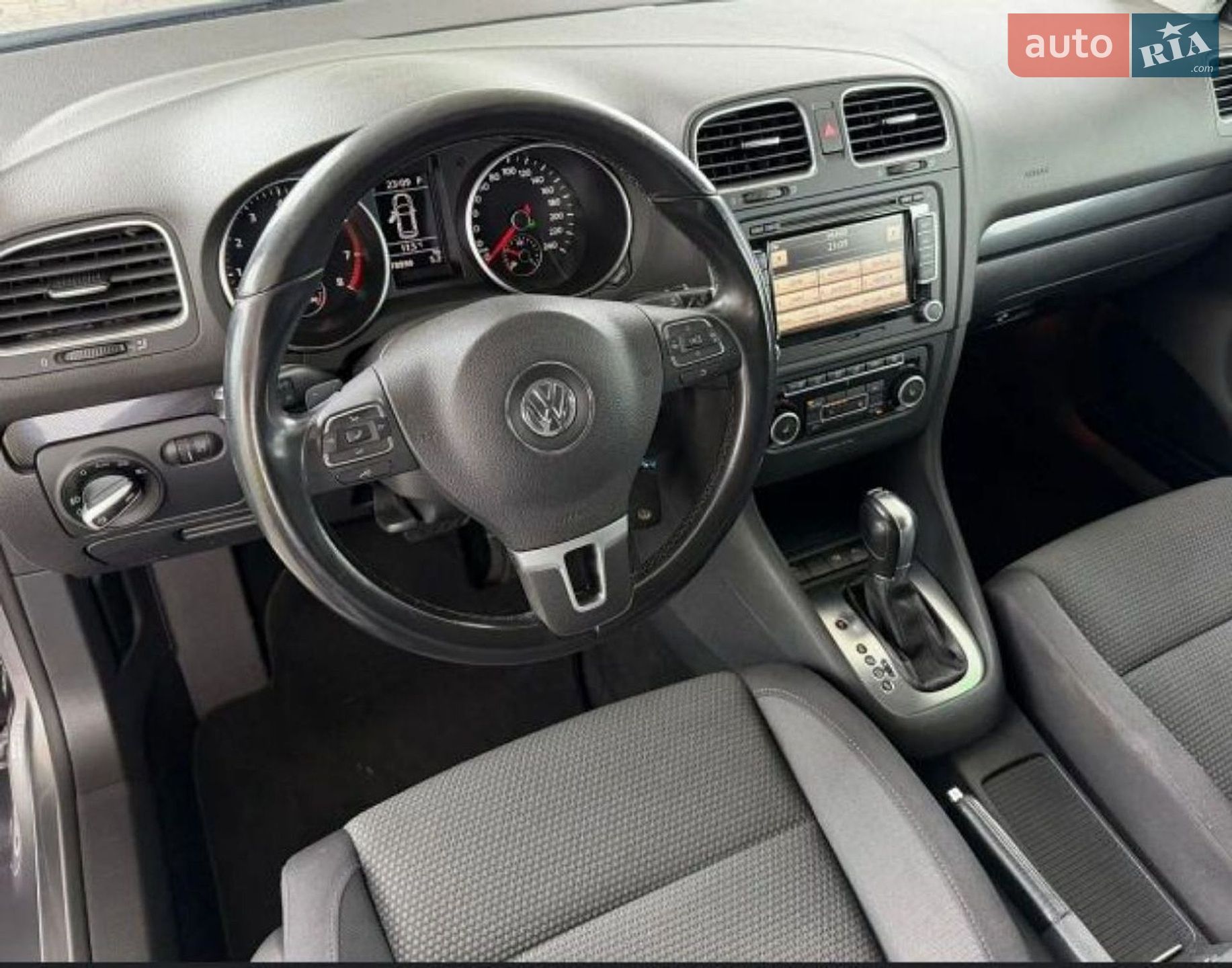 Volkswagen Golf 2012 VIN WVWZZZ1KZCP140559 фото оголошення 2 з 8