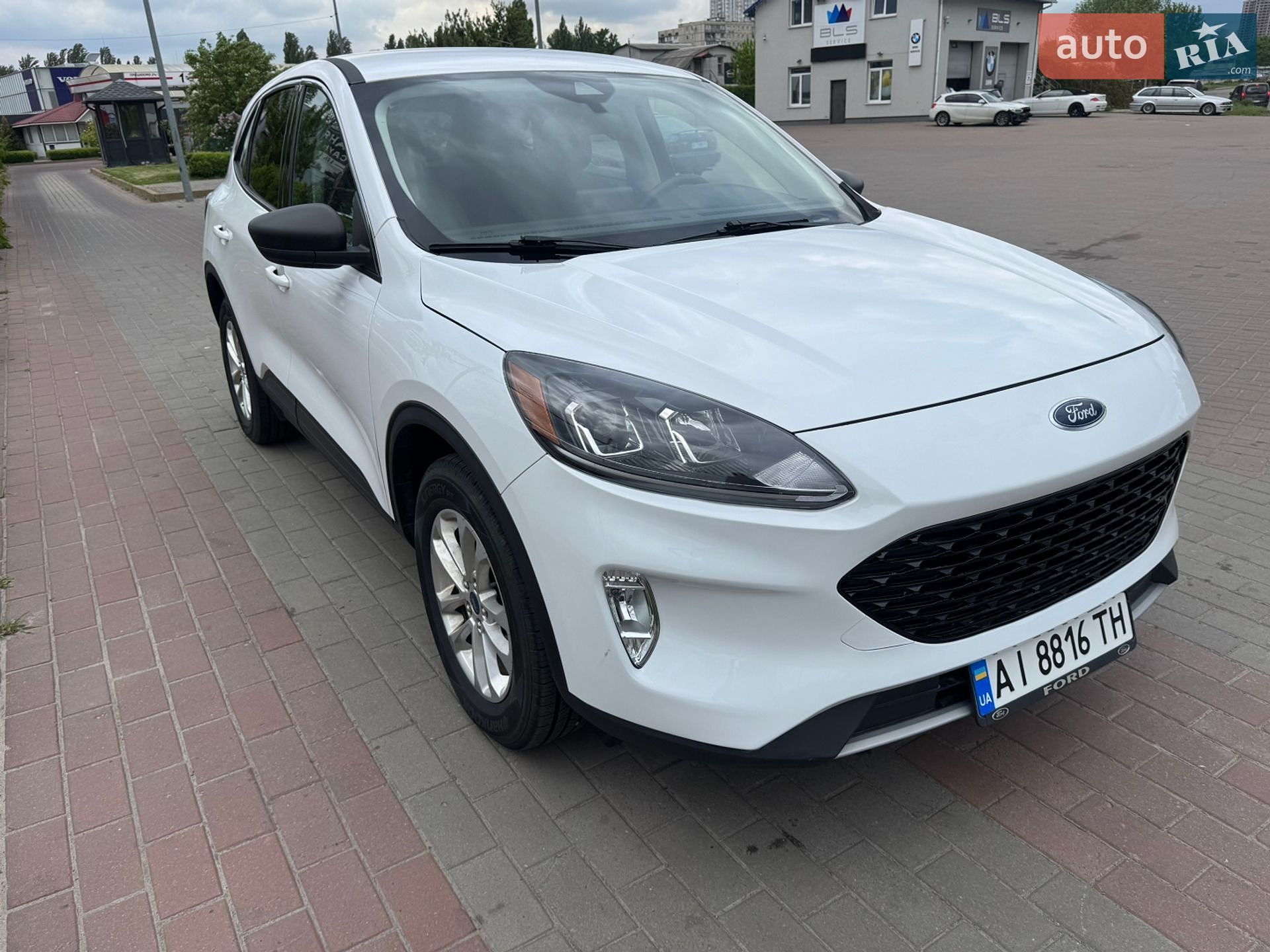 Ford Escape 2022 VIN 1FMCU9G62NUB16392 фото оголошення 9 з 28