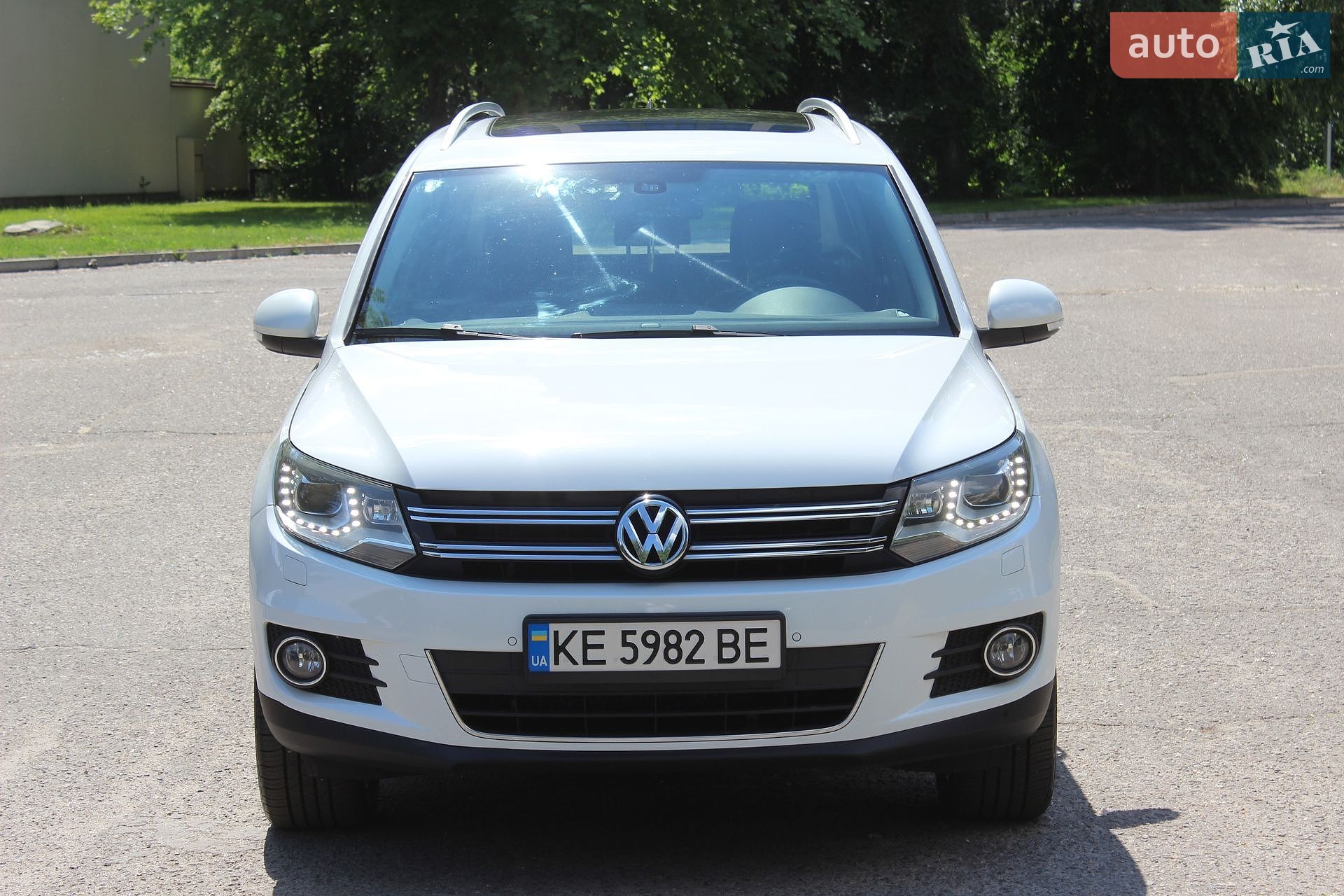 Volkswagen Tiguan 2015 VIN WVGZZZ5NZGW037374 фото оголошення 5 з 58