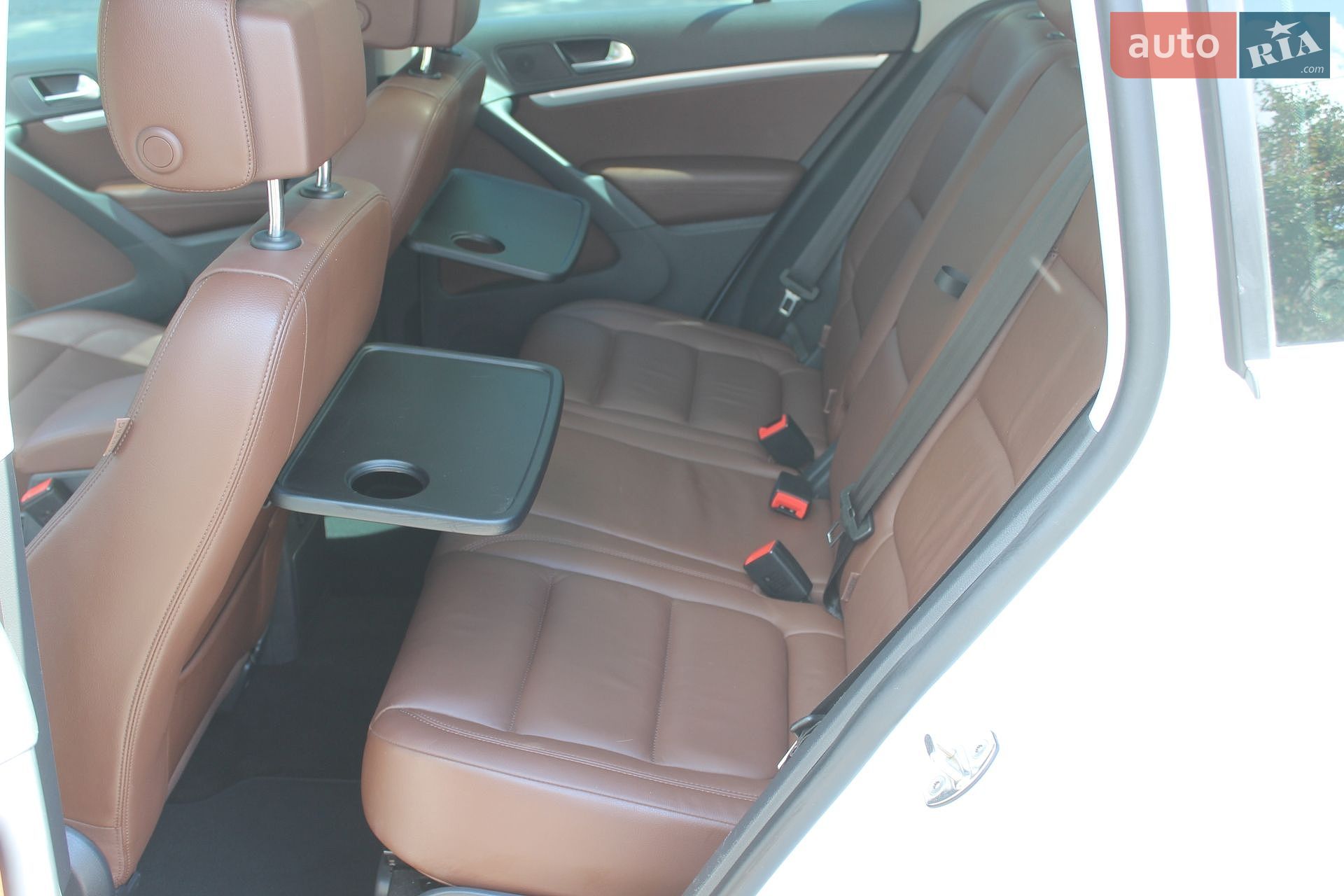 Volkswagen Tiguan 2015 VIN WVGZZZ5NZGW037374 фото оголошення 36 з 58