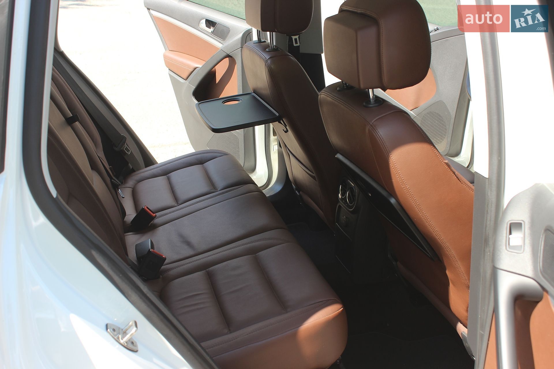 Volkswagen Tiguan 2015 VIN WVGZZZ5NZGW037374 фото оголошення 38 з 58