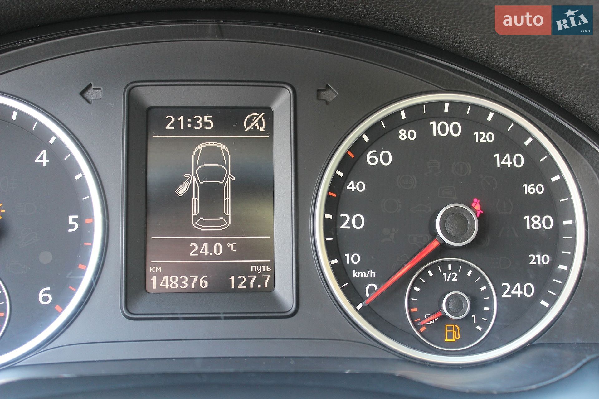 Volkswagen Tiguan 2015 VIN WVGZZZ5NZGW037374 фото оголошення 57 з 58