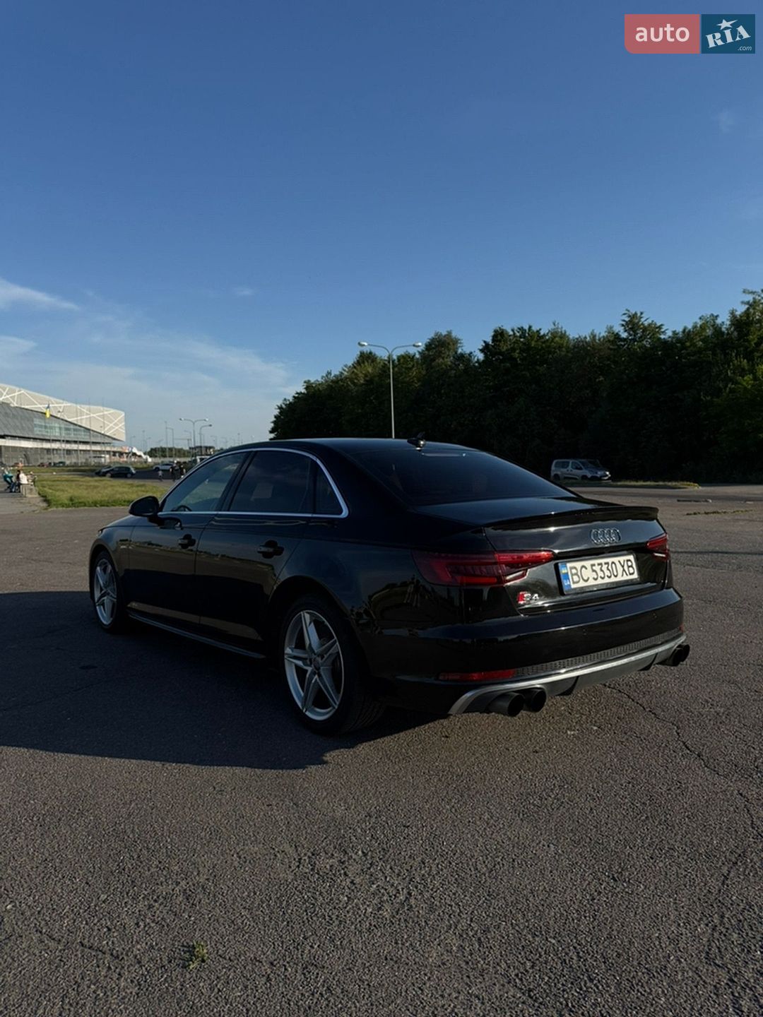 Audi S4 2019 VIN WAUB4AF41KA044595 фото оголошення 2 з 16