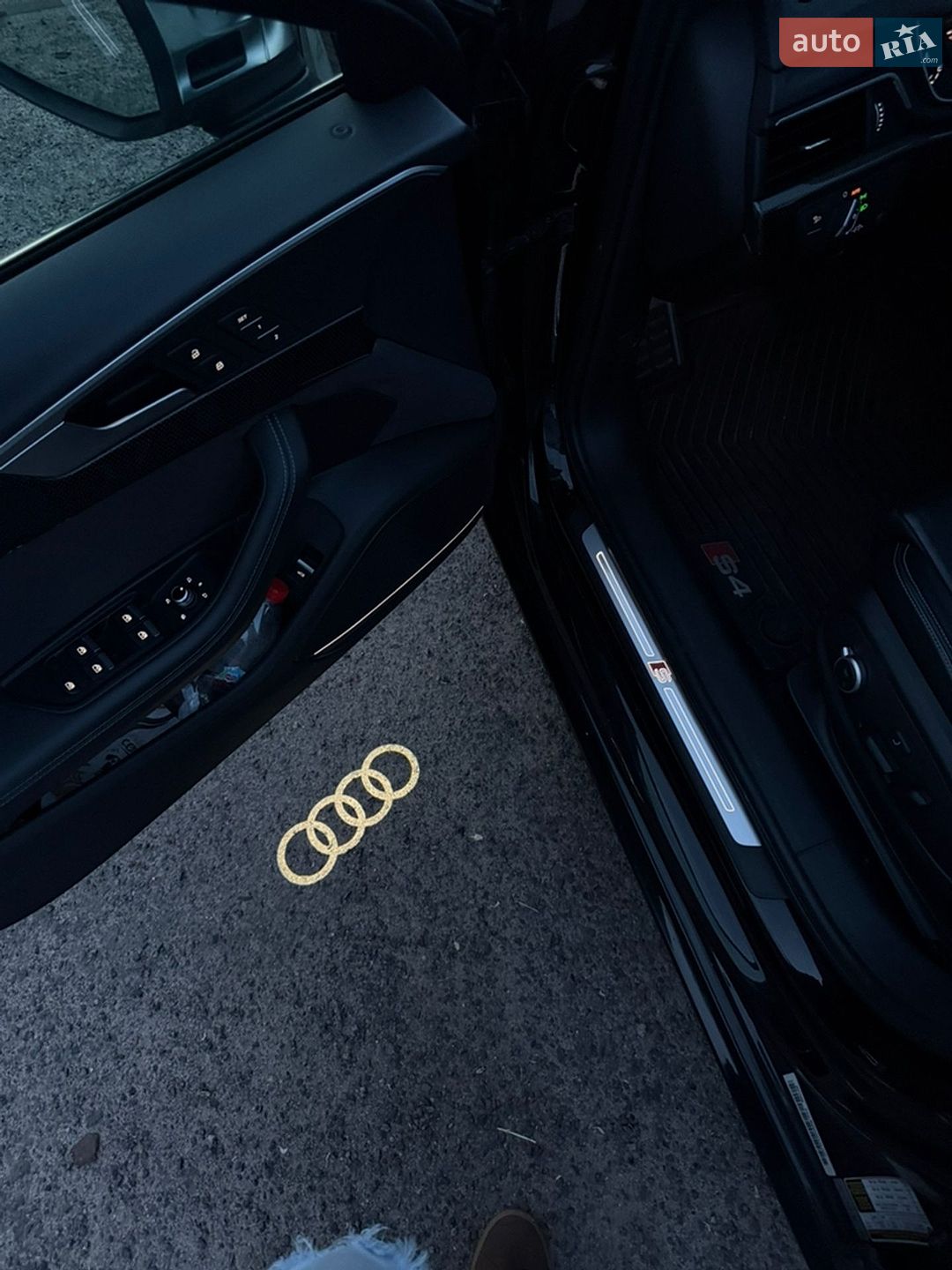 Audi S4 2019 VIN WAUB4AF41KA044595 фото оголошення 14 з 16
