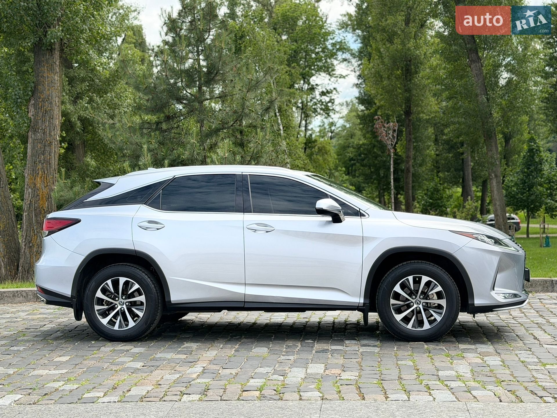 Lexus RX 2022 VIN JTJBAMCA002177070 фото оголошення 6 з 43