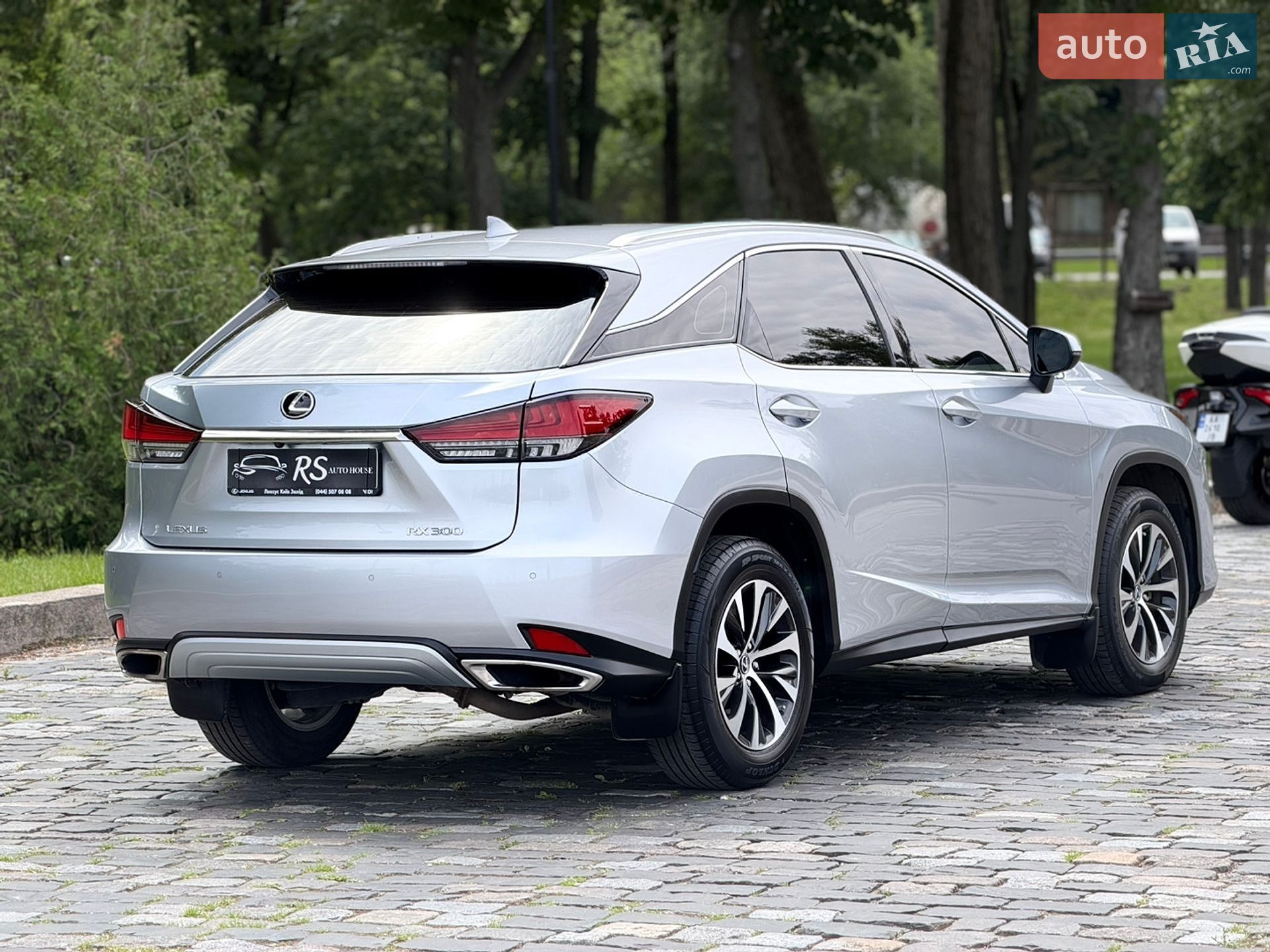 Lexus RX 2022 VIN JTJBAMCA002177070 фото оголошення 8 з 43