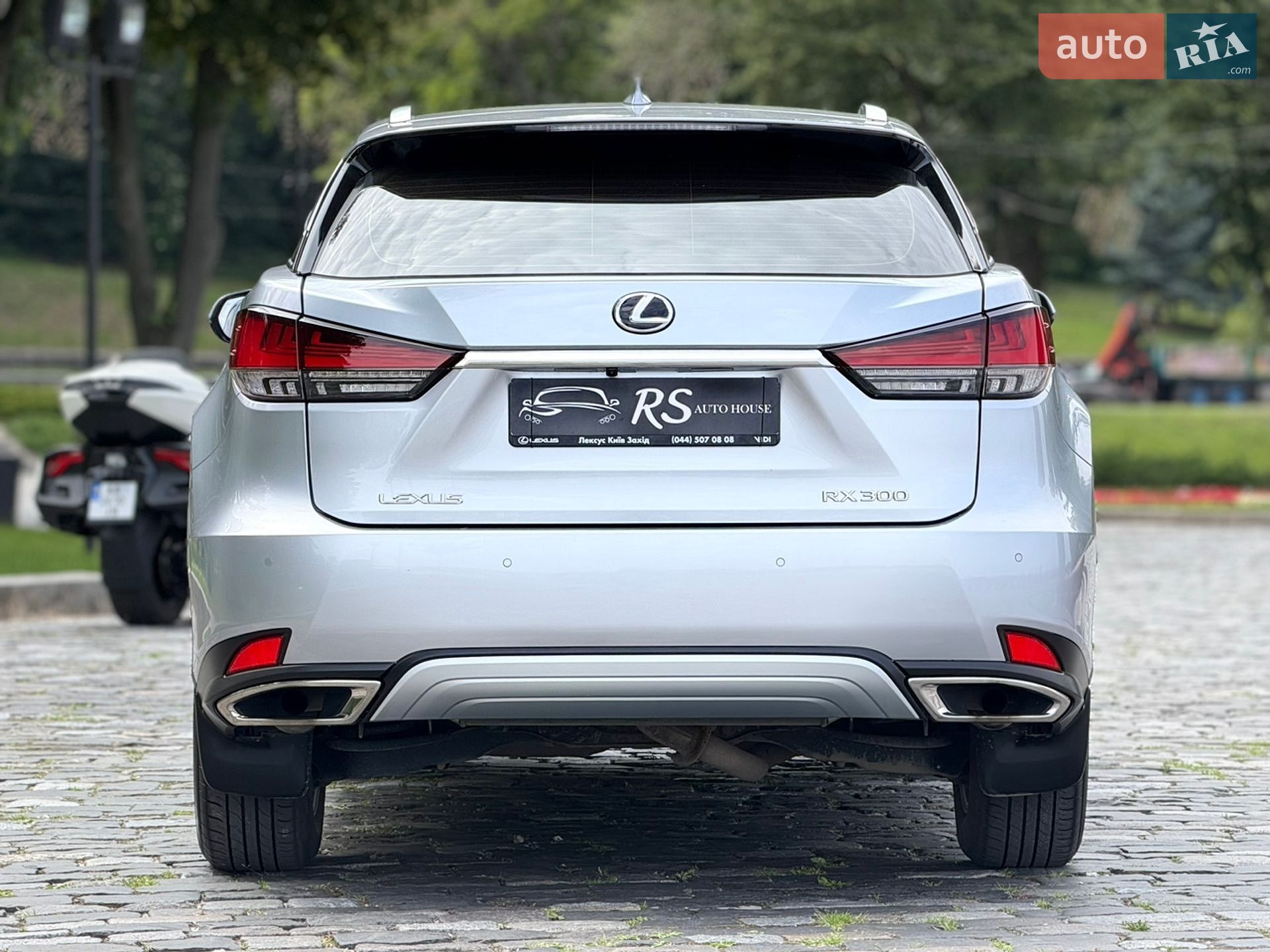Lexus RX 2022 VIN JTJBAMCA002177070 фото оголошення 9 з 43