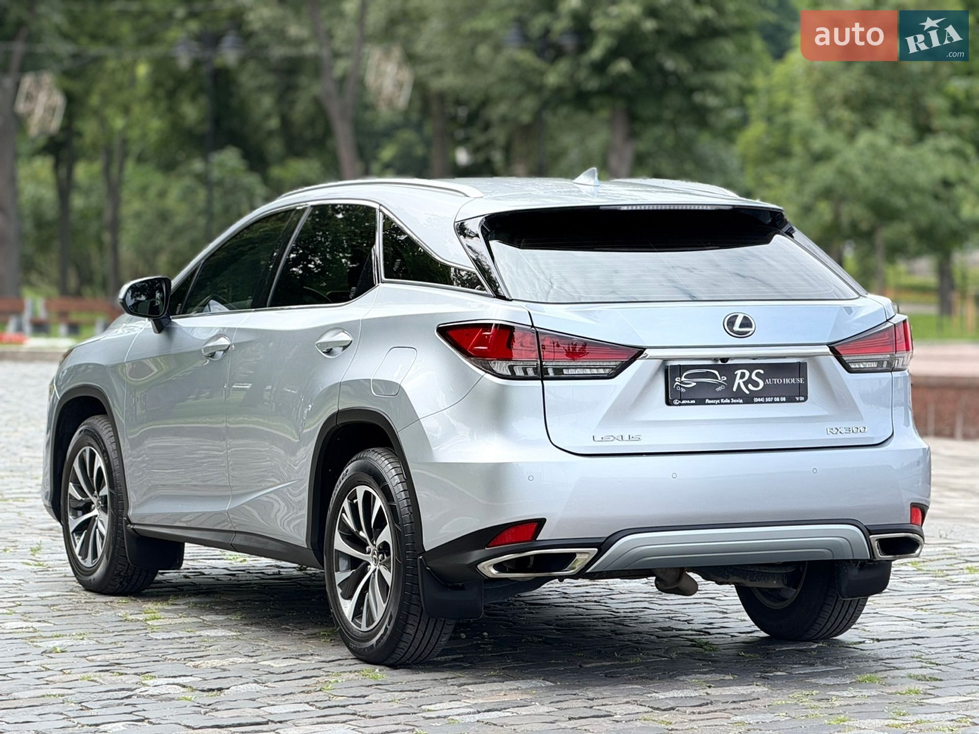 Lexus RX 2022 VIN JTJBAMCA002177070 фото оголошення 10 з 43