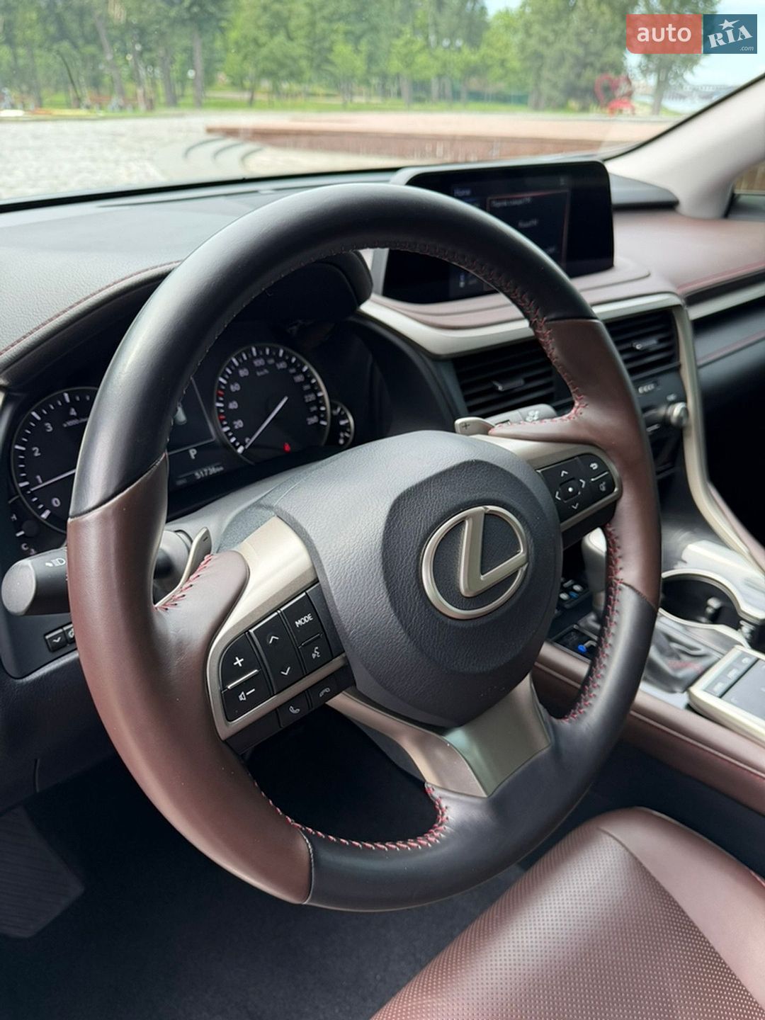 Lexus RX 2022 VIN JTJBAMCA002177070 фото оголошення 19 з 43