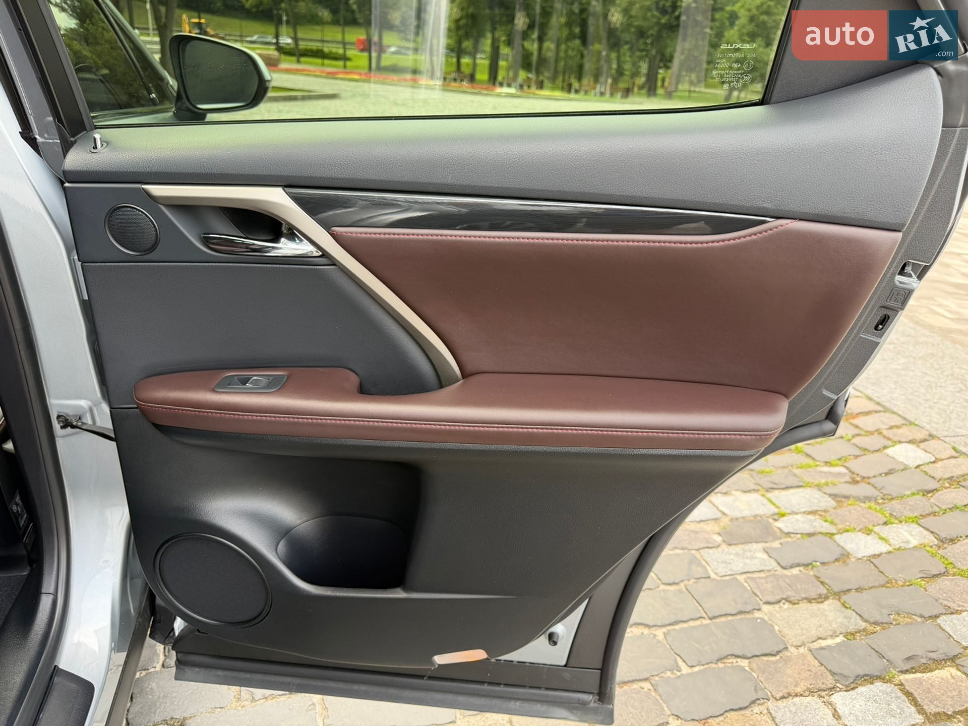 Lexus RX 2022 VIN JTJBAMCA002177070 фото оголошення 34 з 43
