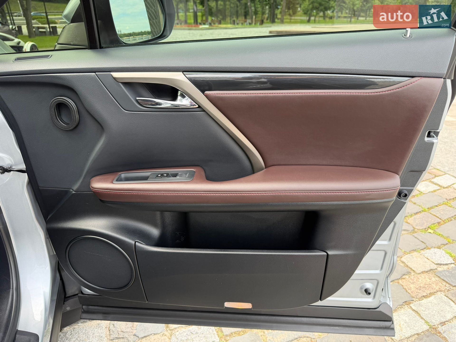 Lexus RX 2022 VIN JTJBAMCA002177070 фото оголошення 37 з 43