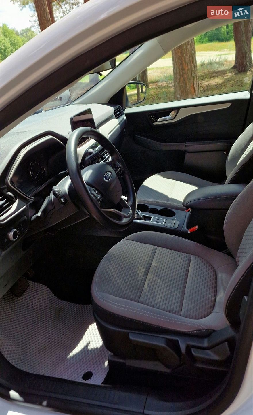 Ford Escape 2021 VIN 1FMCU9BZ9MUA86596 фото оголошення 9 з 13