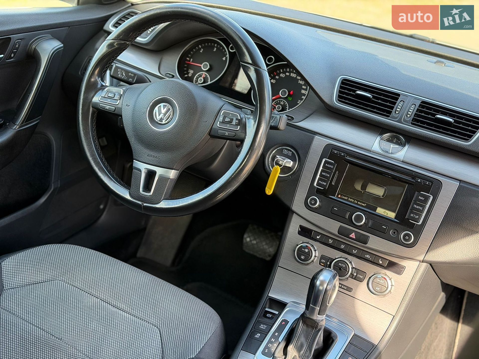 Volkswagen Passat 2012 VIN WVWZZZ3CZDE036680 фото оголошення 45 з 58