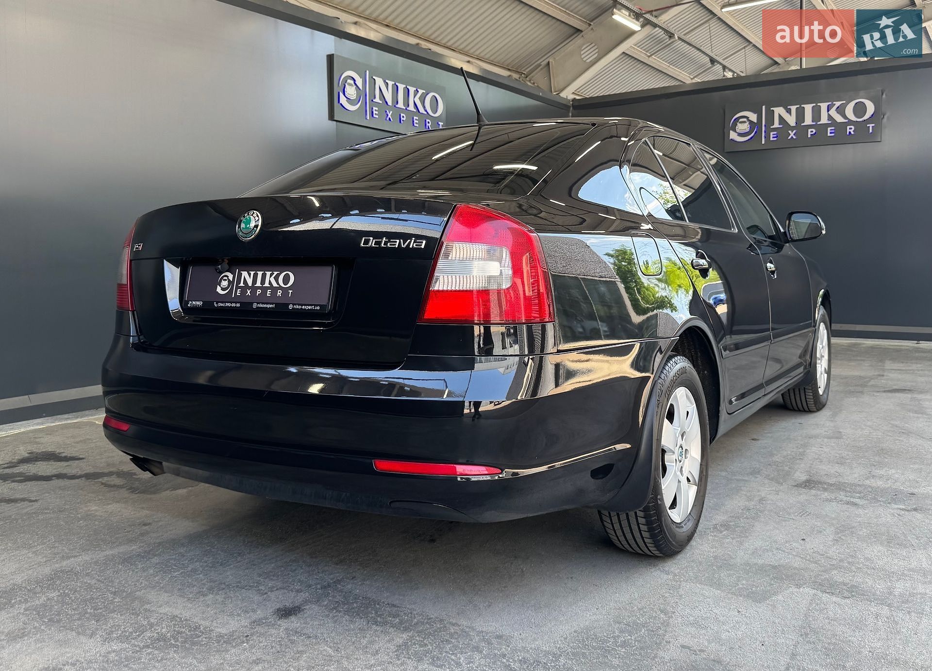 Skoda Octavia 2011 VIN TMBBK41Z3BB155429 фото оголошення 10 з 30