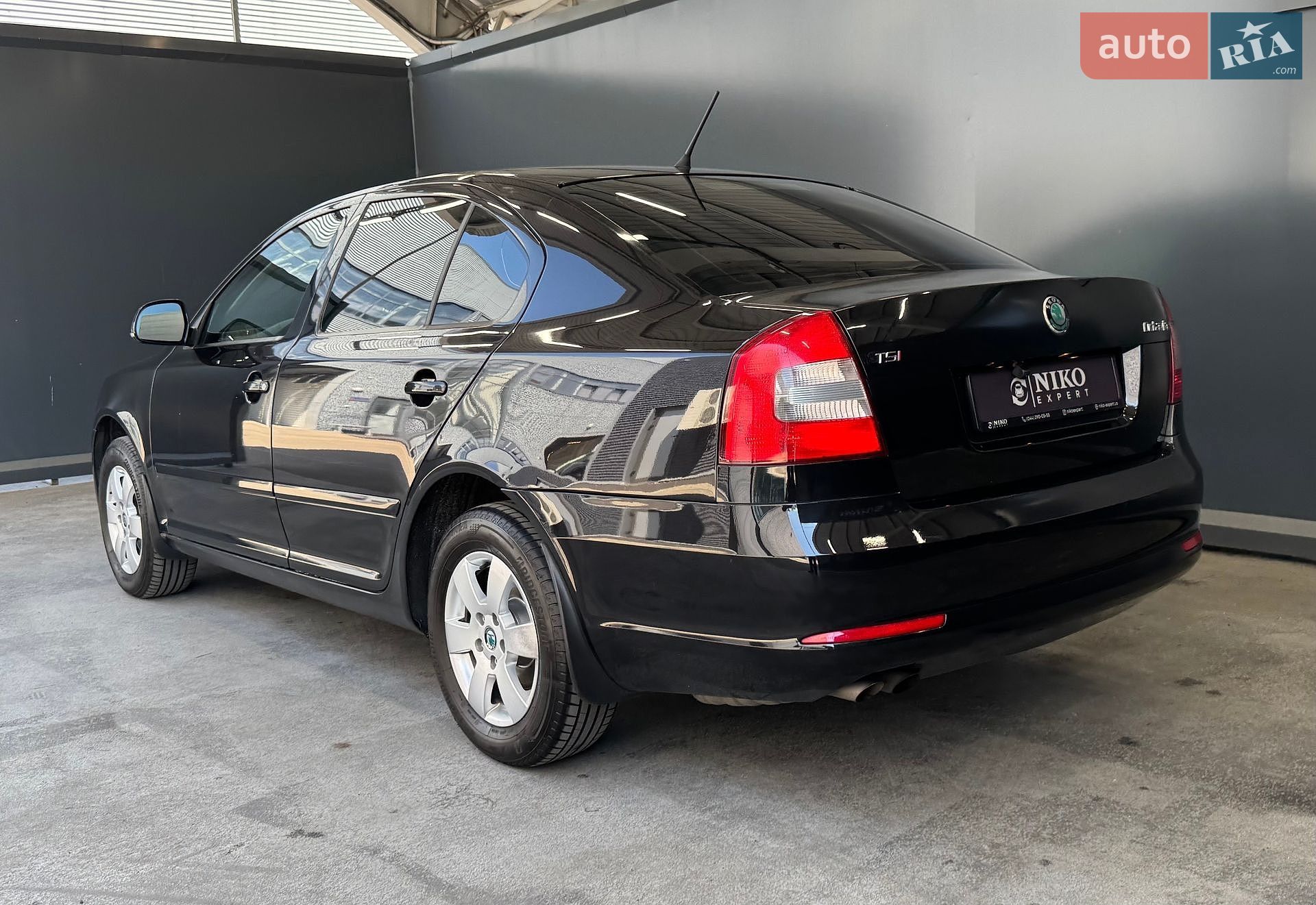 Skoda Octavia 2011 VIN TMBBK41Z3BB155429 фото оголошення 6 з 30
