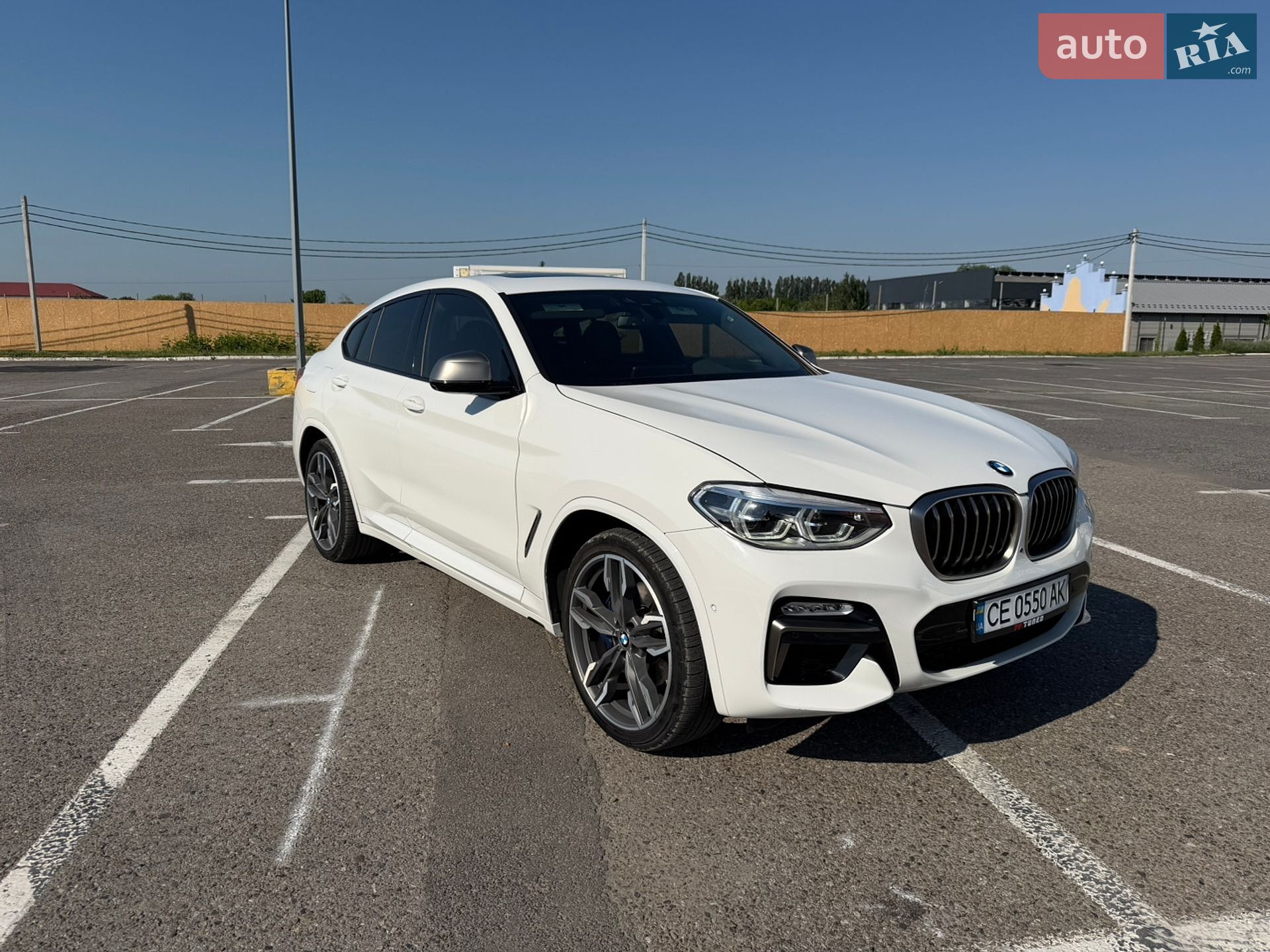 BMW X4 2018 VIN 5UXUJ5C54KLJ63267 фото оголошення 5 з 21