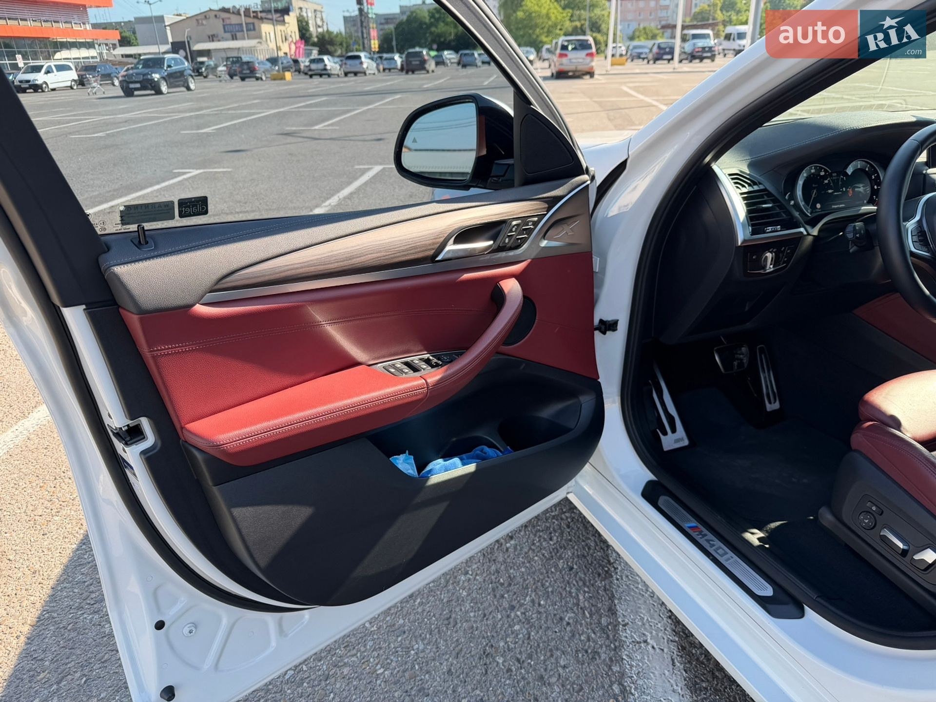 BMW X4 2018 VIN 5UXUJ5C54KLJ63267 фото оголошення 15 з 21