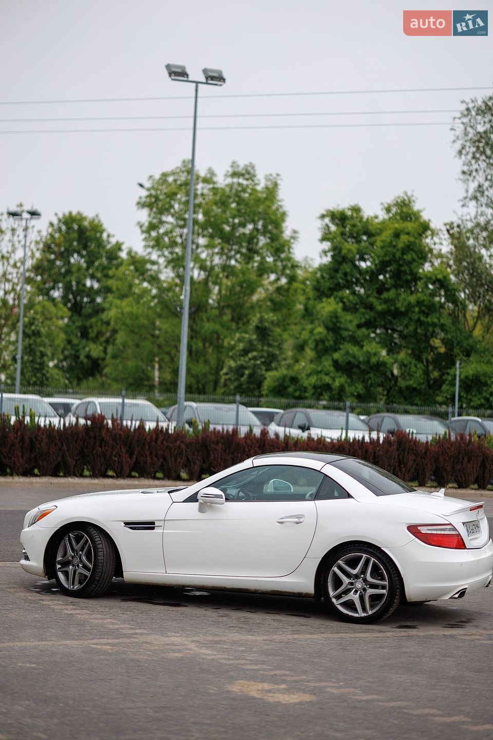Mercedes-Benz SLK-Class 2016 VIN WDDPK3JA1GF123627 фото оголошення 2 з 15