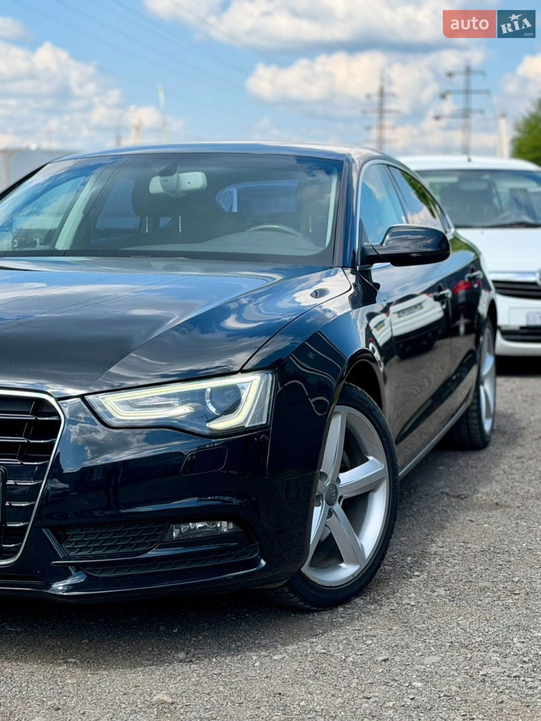 Audi A5 2013 VIN WAUZZZ8T7EA013519 фото оголошення 2 з 17
