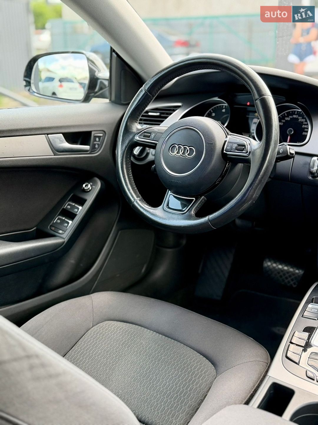 Audi A5 2013 VIN WAUZZZ8T7EA013519 фото оголошення 14 з 17