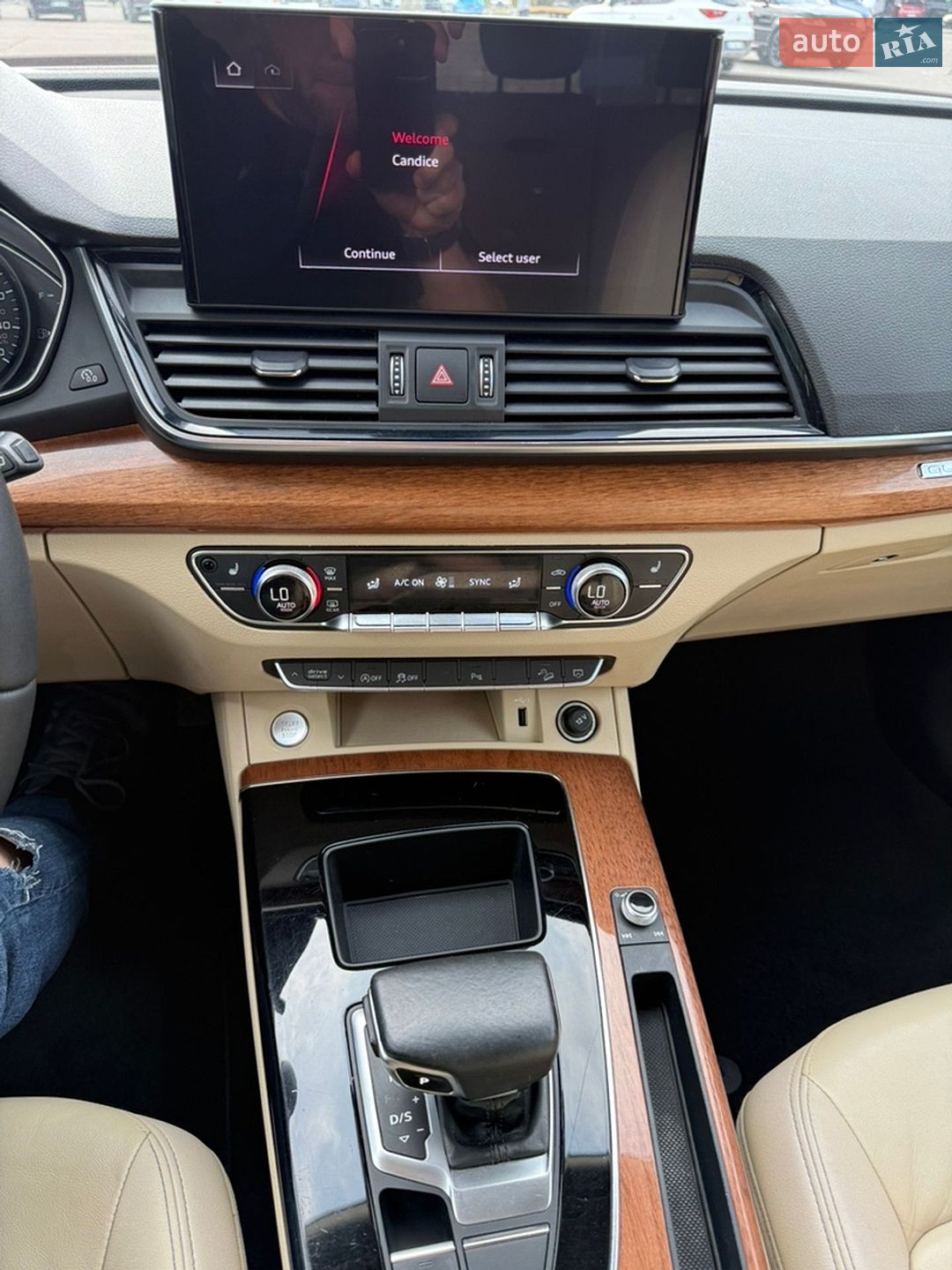 Audi Q5 2020 VIN WA1AAAFYXM2004808 фото оголошення 18 з 24