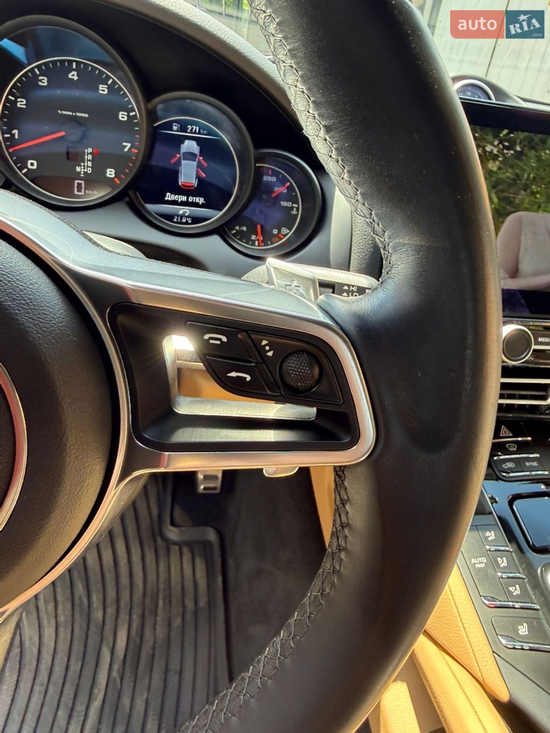 Porsche Cayenne 2016 VIN WP1AA2A2XGKA37681 фото оголошення 7 з 33