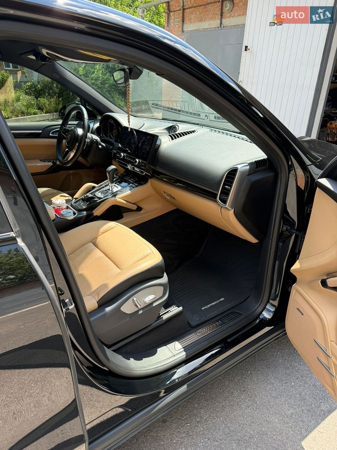 Porsche Cayenne 2016 VIN WP1AA2A2XGKA37681 фото оголошення 21 з 33