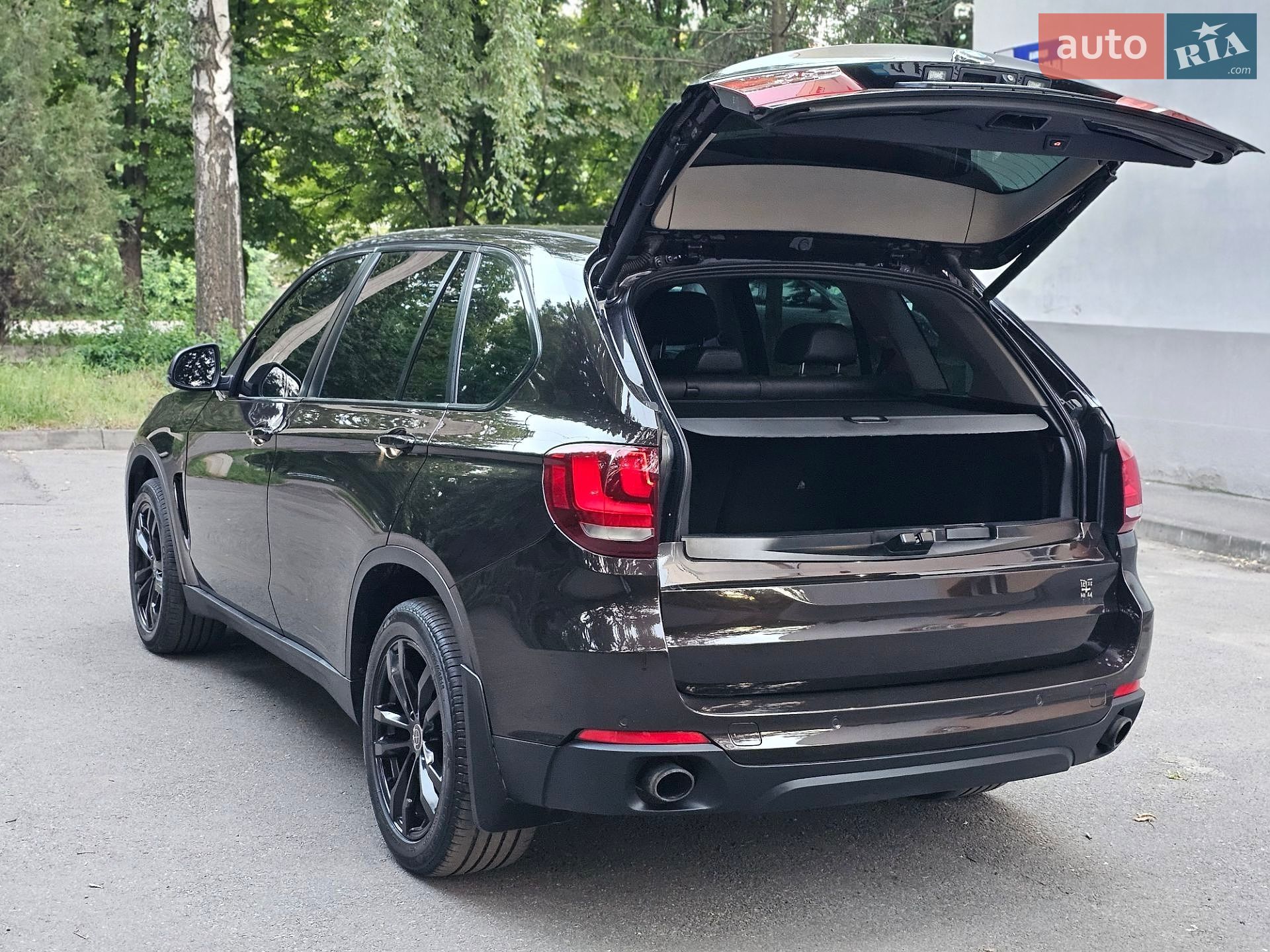 BMW X5 2015 VIN WBALS010900K98843 фото оголошення 30 з 83