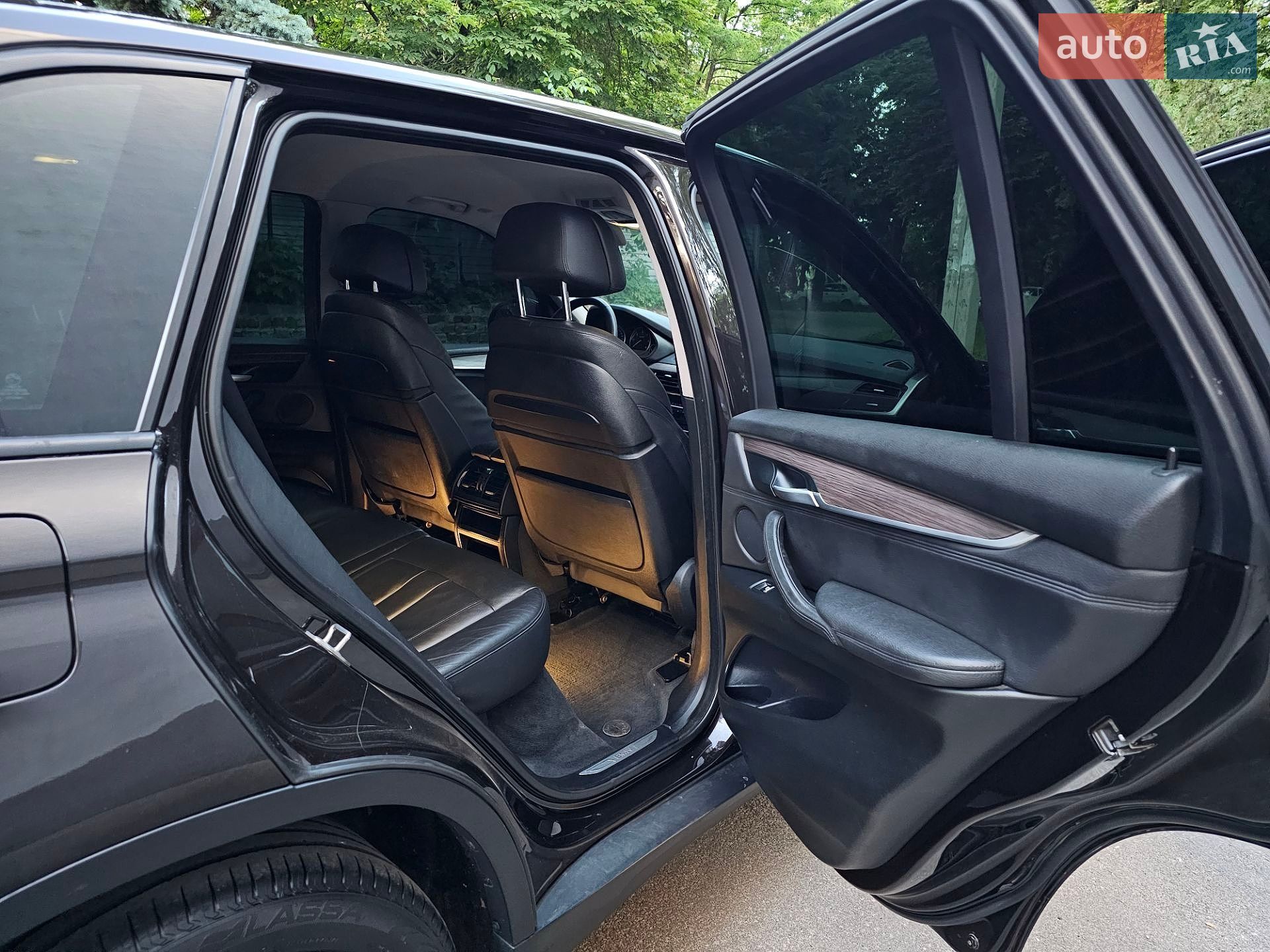 BMW X5 2015 VIN WBALS010900K98843 фото оголошення 37 з 83