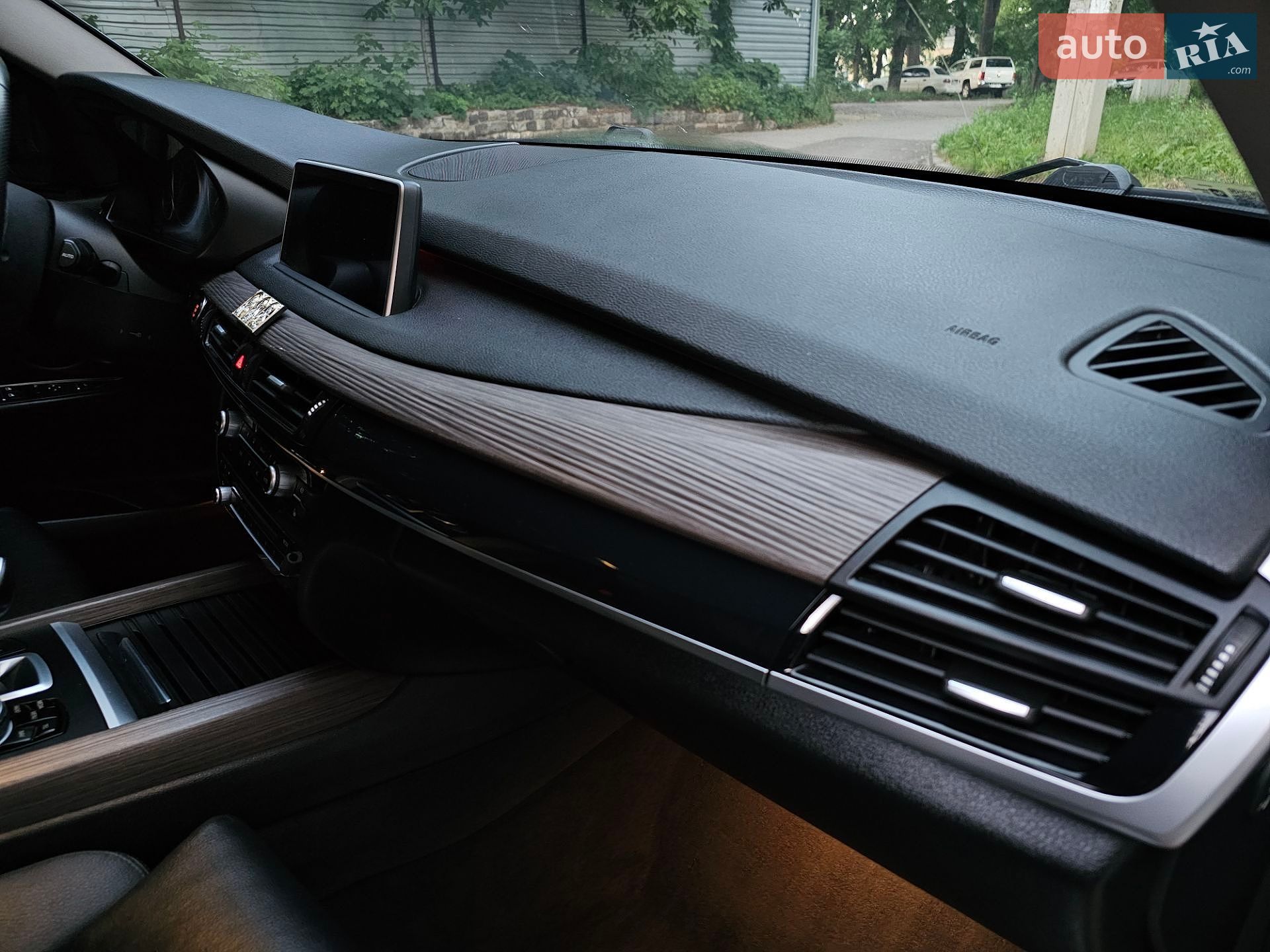 BMW X5 2015 VIN WBALS010900K98843 фото оголошення 47 з 83