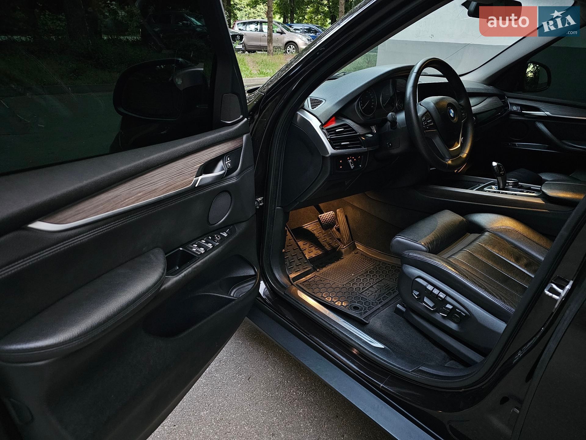 BMW X5 2015 VIN WBALS010900K98843 фото оголошення 55 з 83
