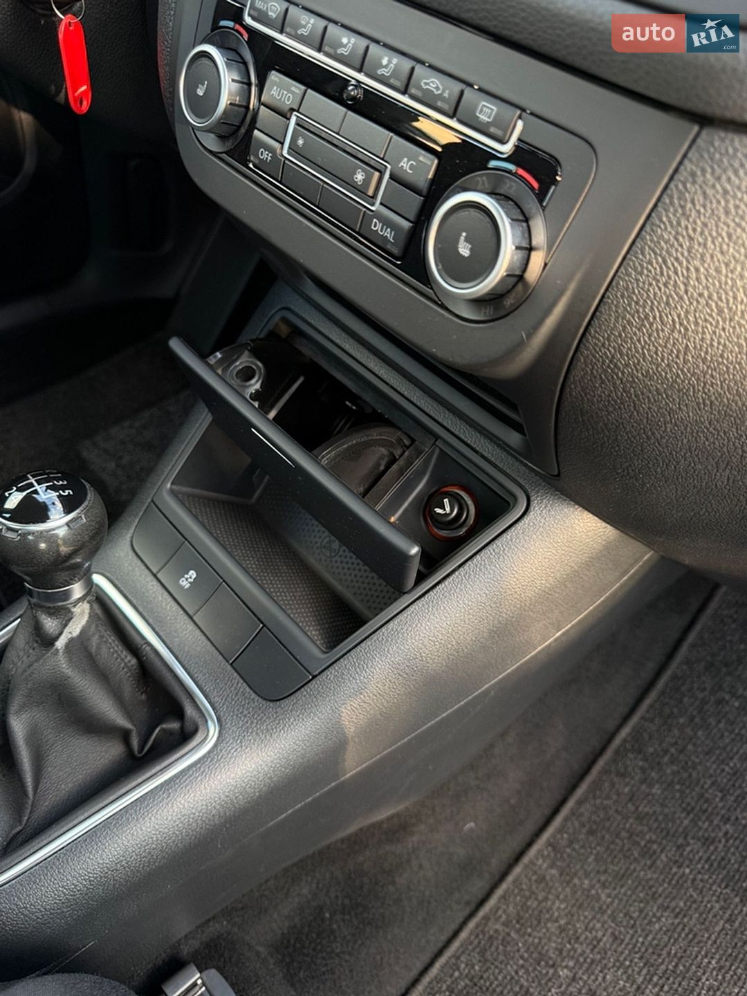 Volkswagen Golf Plus 2010 VIN WVWZZZ1KZBW502950 фото оголошення 31 з 111