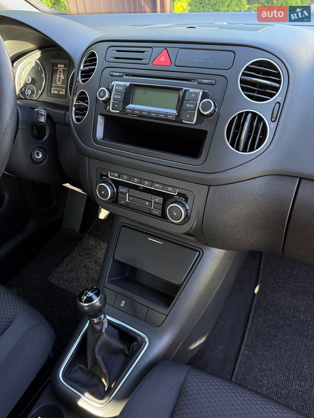 Volkswagen Golf Plus 2010 VIN WVWZZZ1KZBW502950 фото оголошення 38 з 111