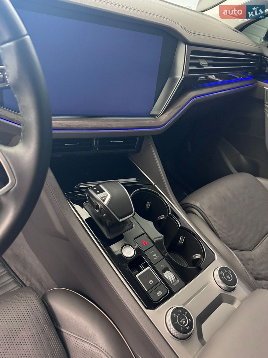 Volkswagen Touareg 2023 VIN WVGZZZCR5PD028256 фото оголошення 12 з 21