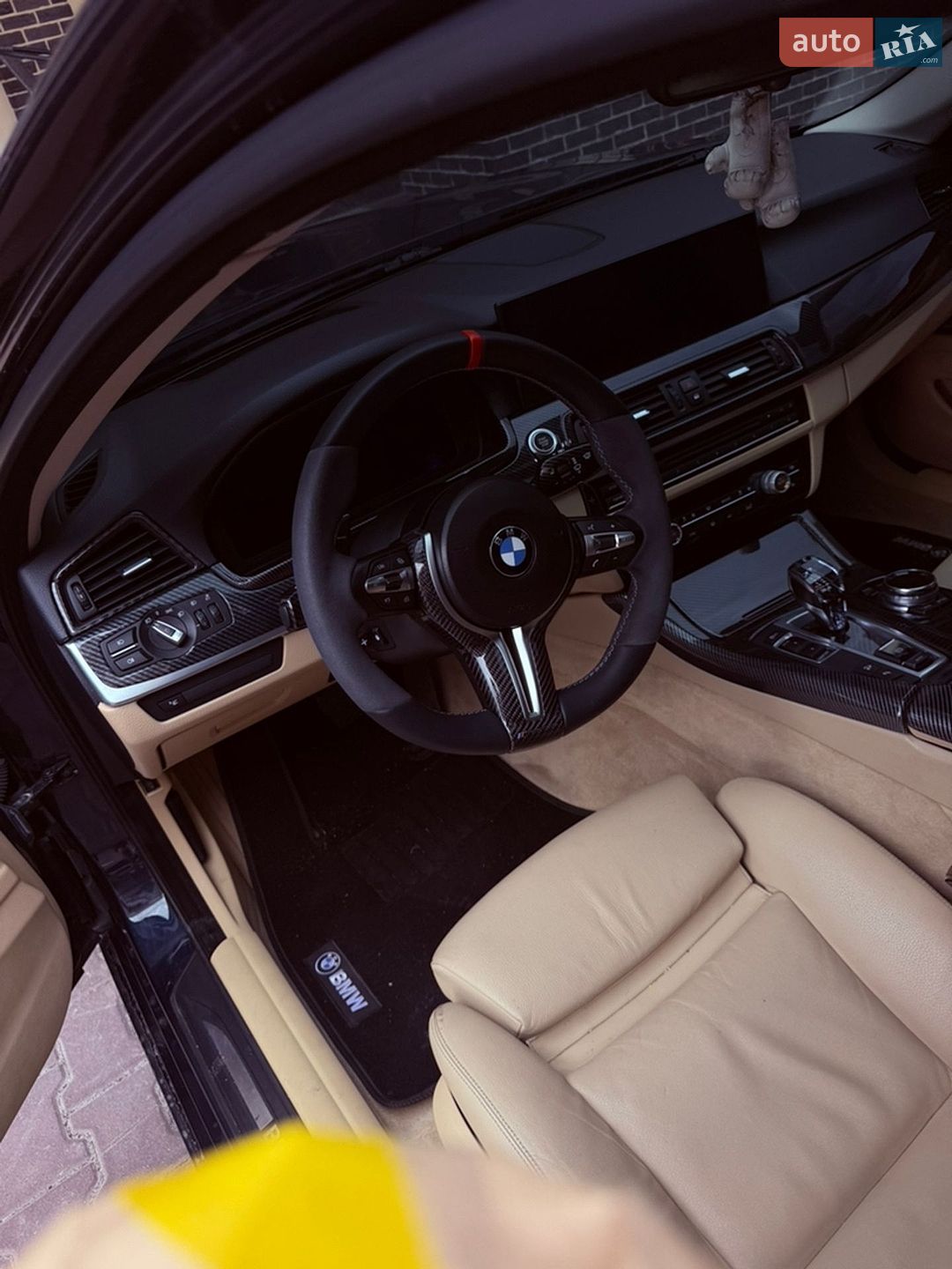 BMW 5 Series 2014 VIN WBA5B3C58FD543040 фото оголошення 29 з 45