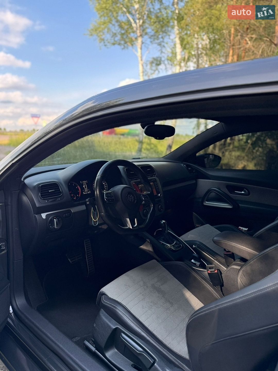 Volkswagen Scirocco 2009 VIN WVWZZZ13ZAV411805 фото оголошення 8 з 17