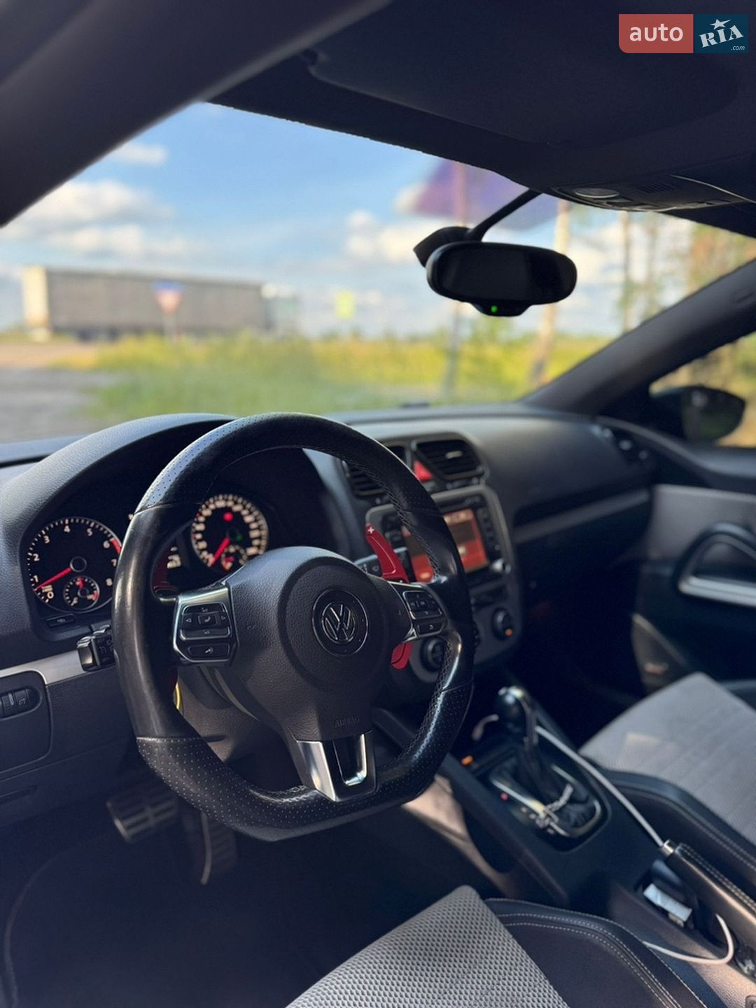 Volkswagen Scirocco 2009 VIN WVWZZZ13ZAV411805 фото оголошення 9 з 17