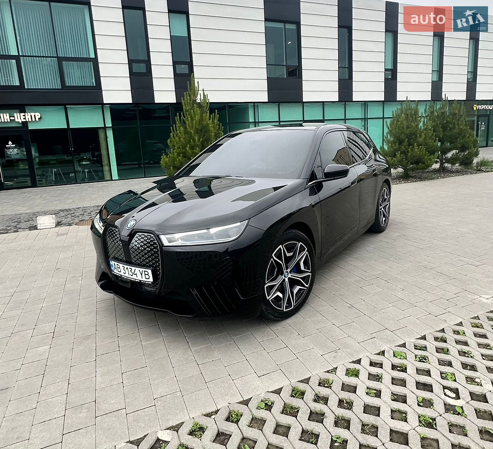 BMW iX 2022 VIN WBY11CF030CM05034 фото оголошення 3 з 26