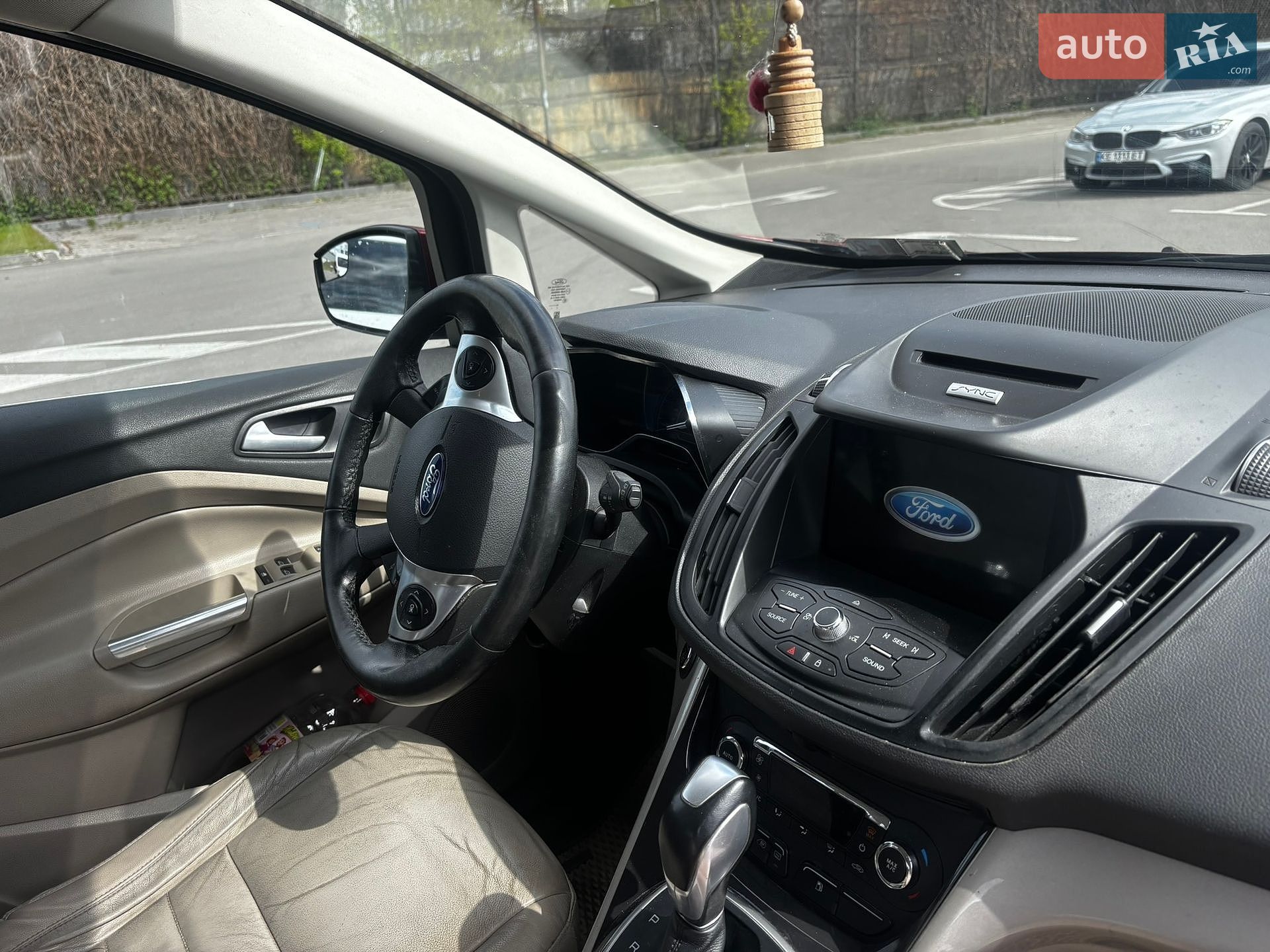Ford C-Max 2016 VIN 1FADP5CU7GL118022 фото оголошення 10 з 14