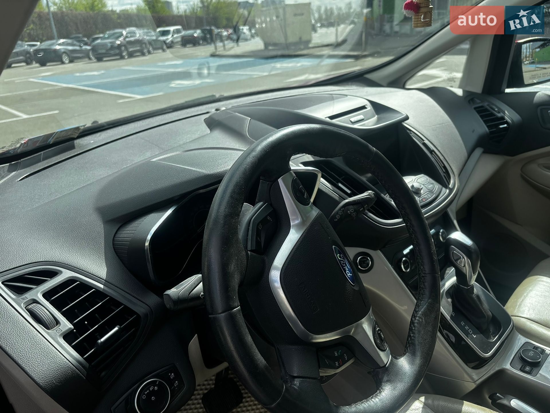 Ford C-Max 2016 VIN 1FADP5CU7GL118022 фото оголошення 11 з 14