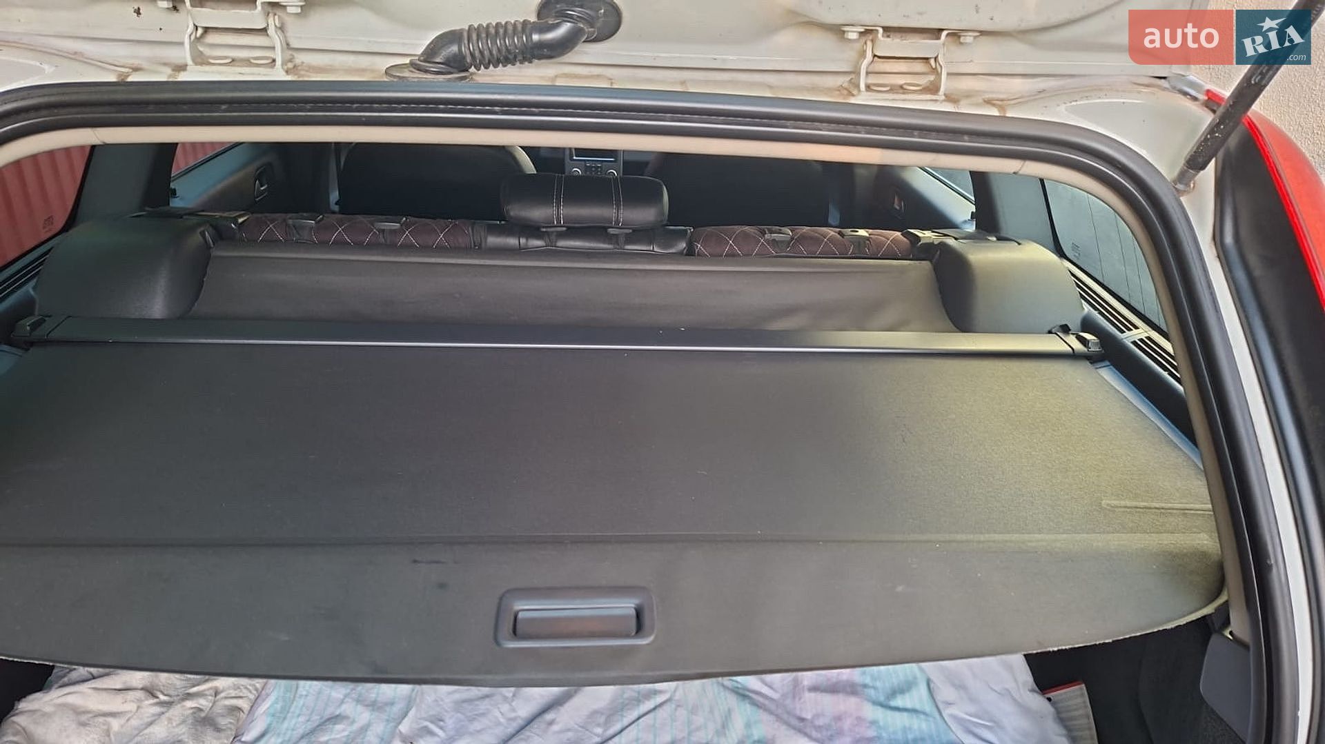Volvo V50 2010 VIN YV1MW76F2A2548819 фото оголошення 4 з 10