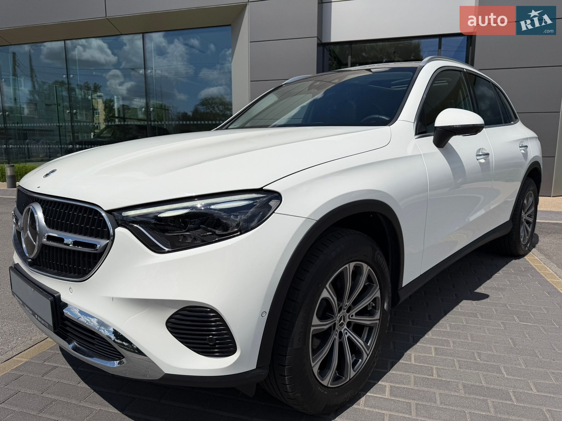 Mercedes-Benz GLC-Class 2024 VIN W1NKM4HB7RF193874 фото оголошення 9 з 39