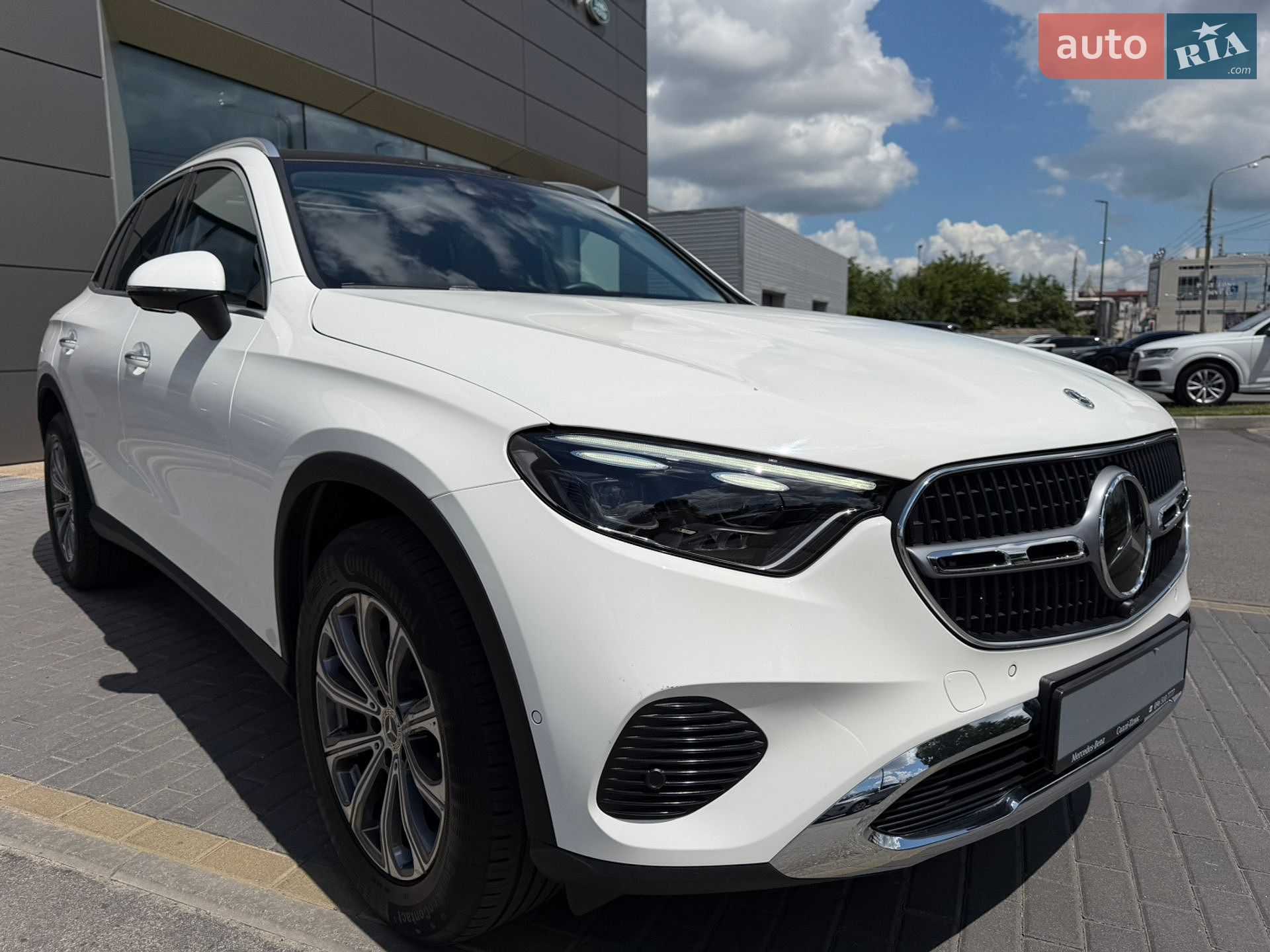 Mercedes-Benz GLC-Class 2024 VIN W1NKM4HB7RF193874 фото оголошення 11 з 39