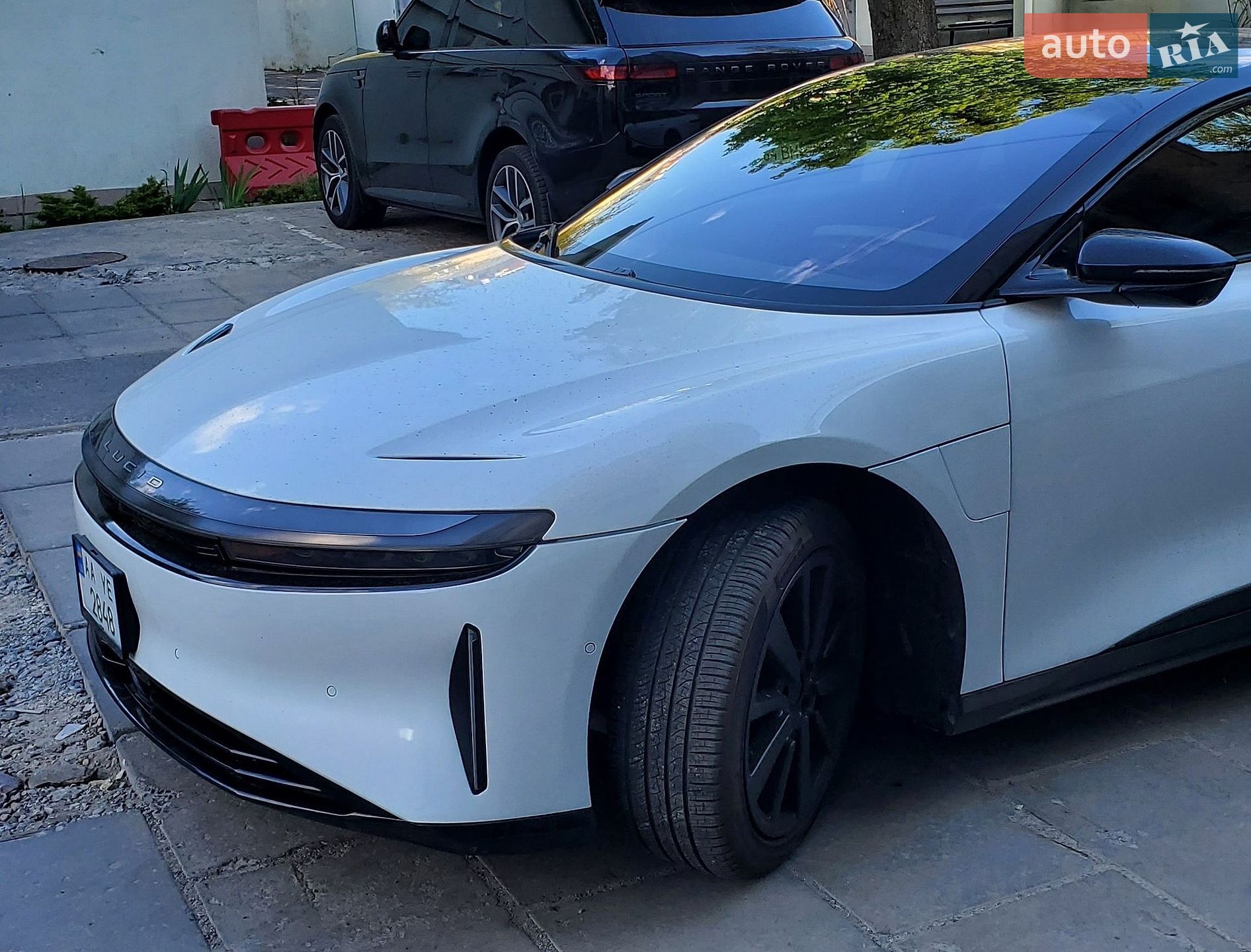 Lucid Air 2024 VIN 50EA1TEA4SA009426 фото оголошення 3 з 21