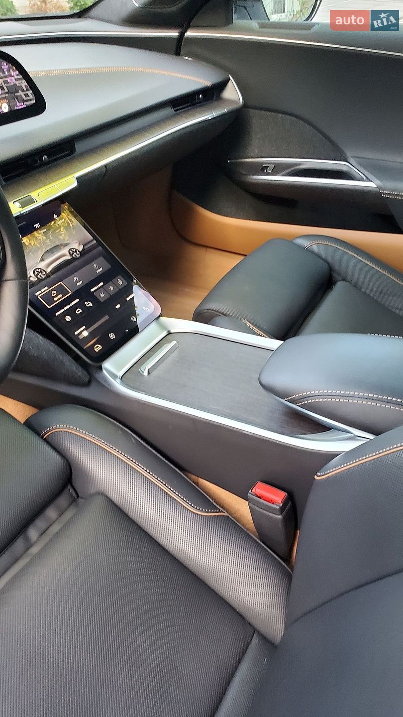 Lucid Air 2024 VIN 50EA1TEA4SA009426 фото оголошення 9 з 21