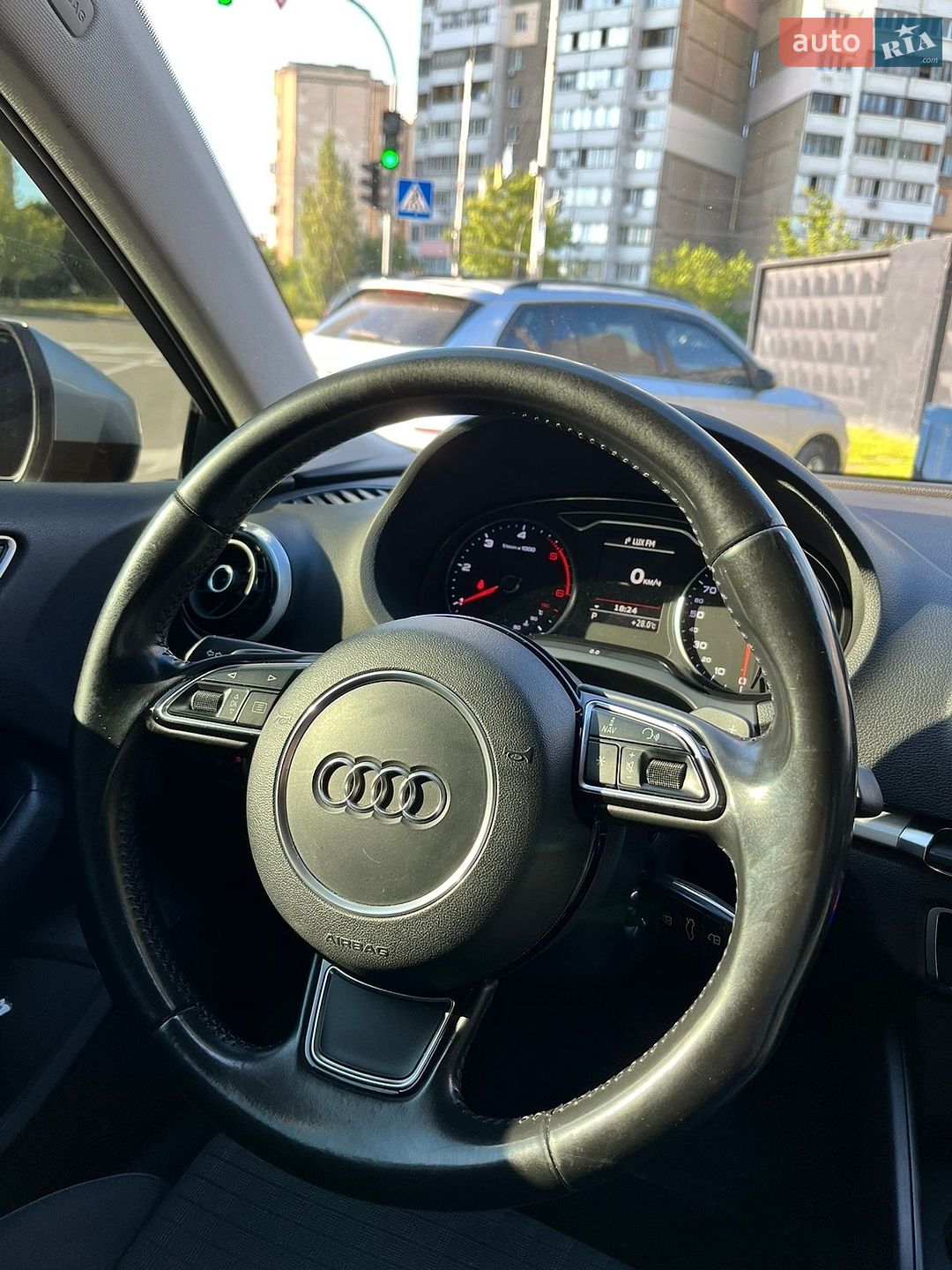 Audi A3 2015 VIN WAUZZZ8V0GA066292 фото оголошення 10 з 12