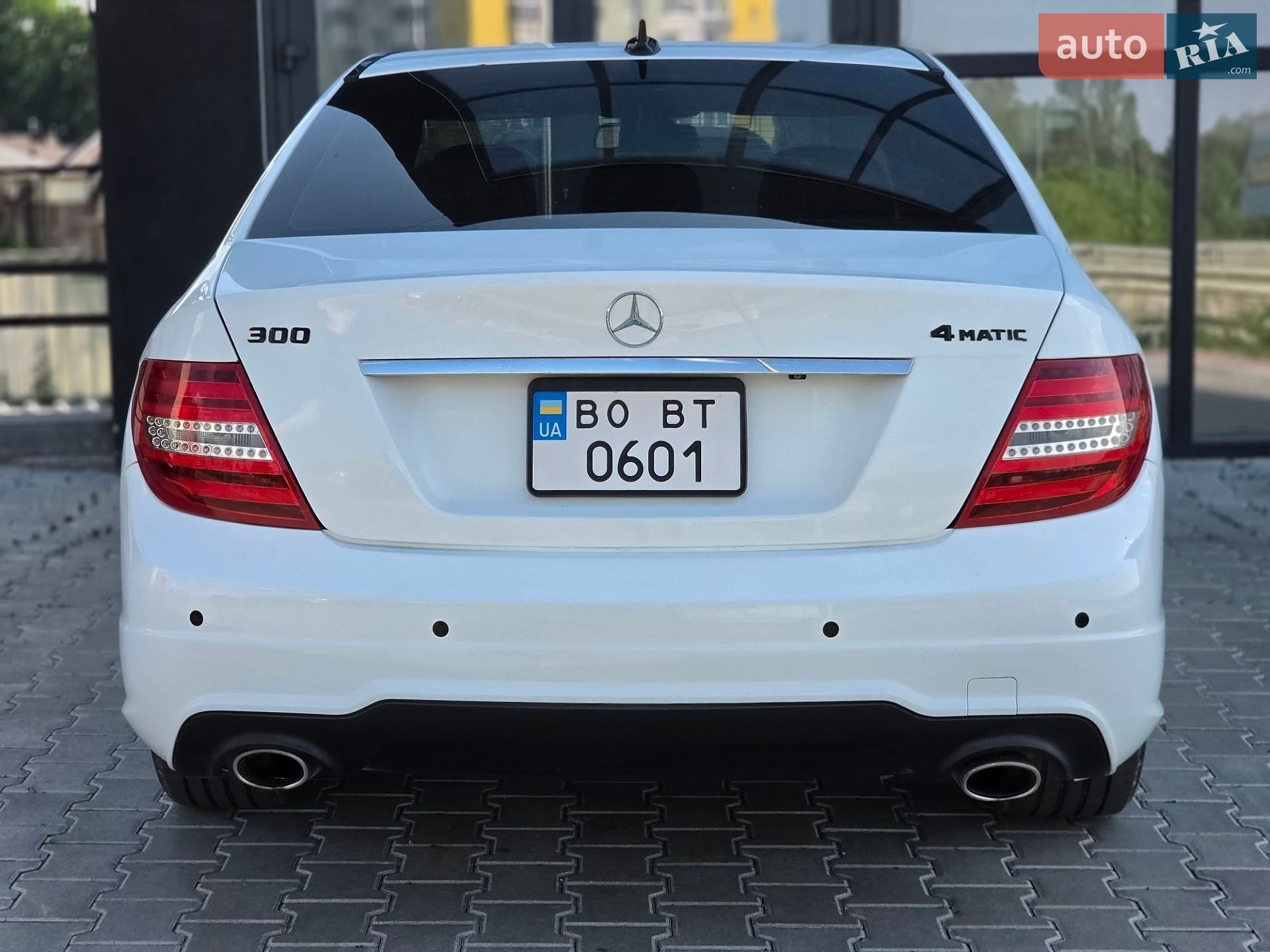 Mercedes-Benz C-Class 2012 VIN WDDGF8AB0DR263849 фото оголошення 15 з 46